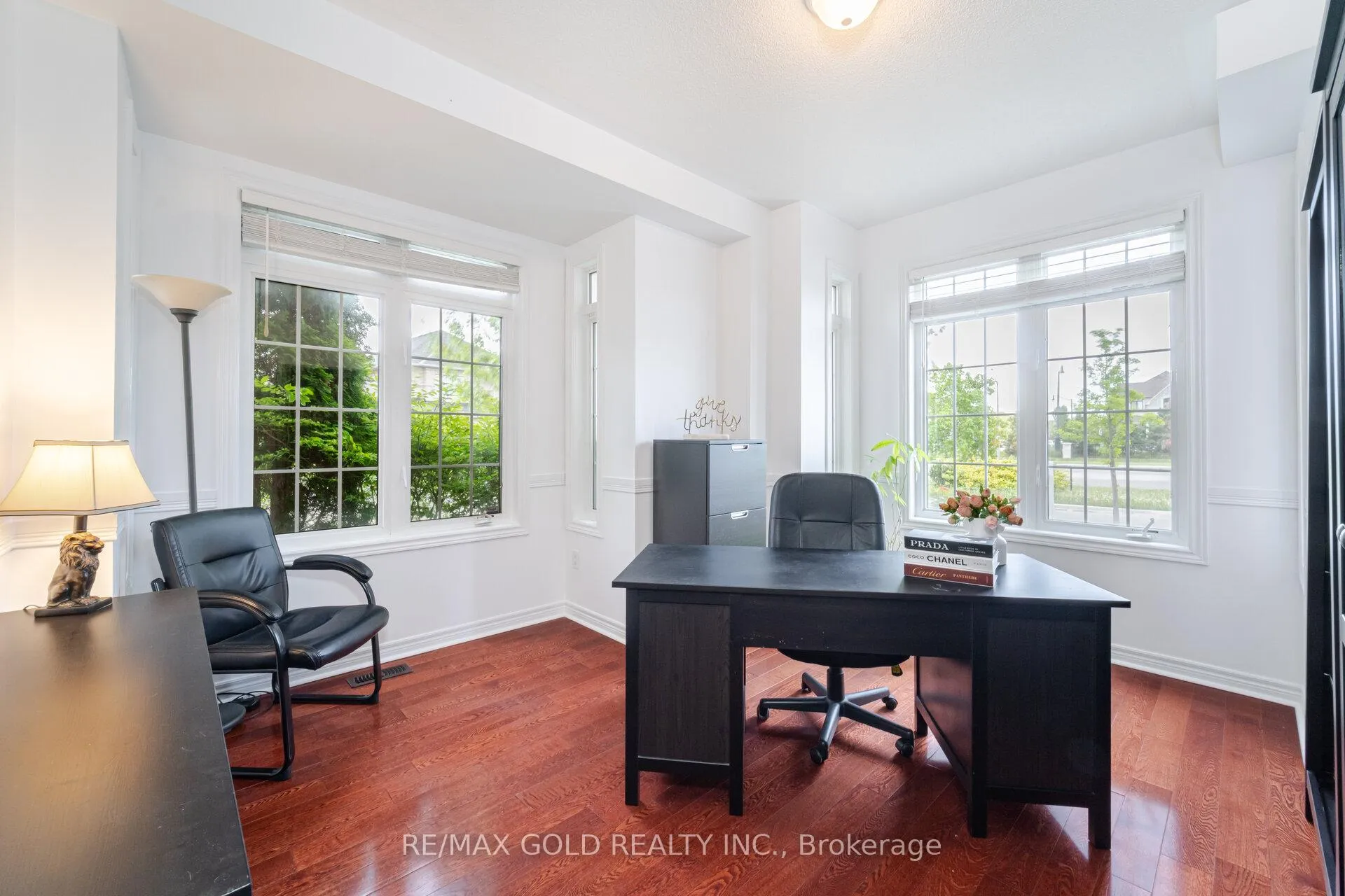 Photo 8 of 16 Larkberry Road, Brampton, Credit Valley — HOMEH
