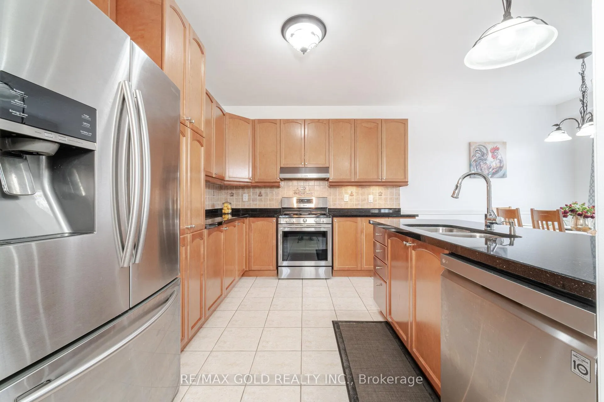 Photo 17 of 16 Larkberry Road, Brampton, Credit Valley — HOMEH