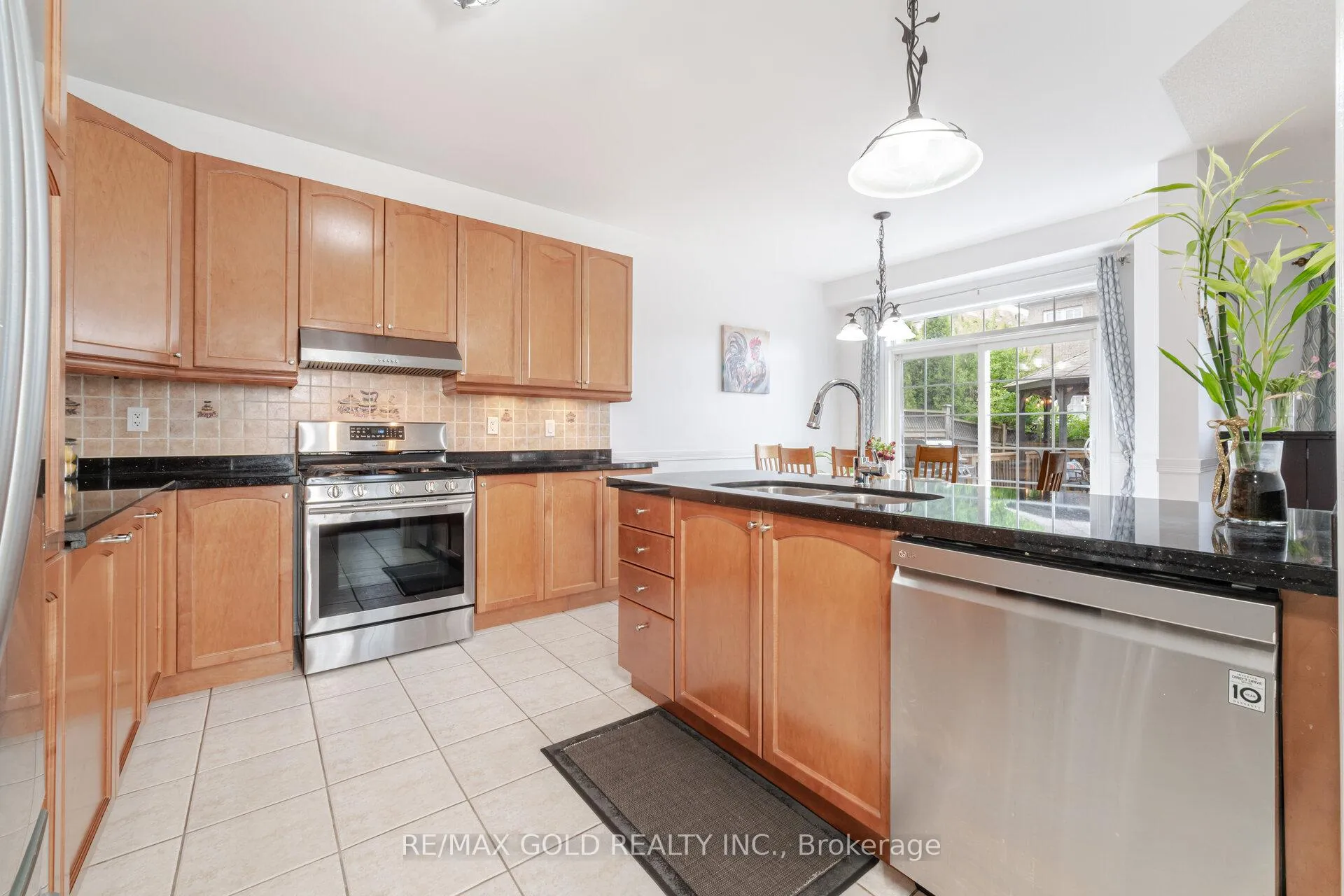 Photo 18 of 16 Larkberry Road, Brampton, Credit Valley — HOMEH