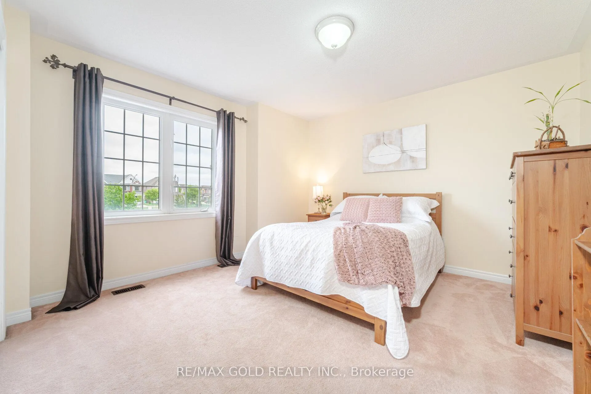 Photo 31 of 16 Larkberry Road, Brampton, Credit Valley — HOMEH
