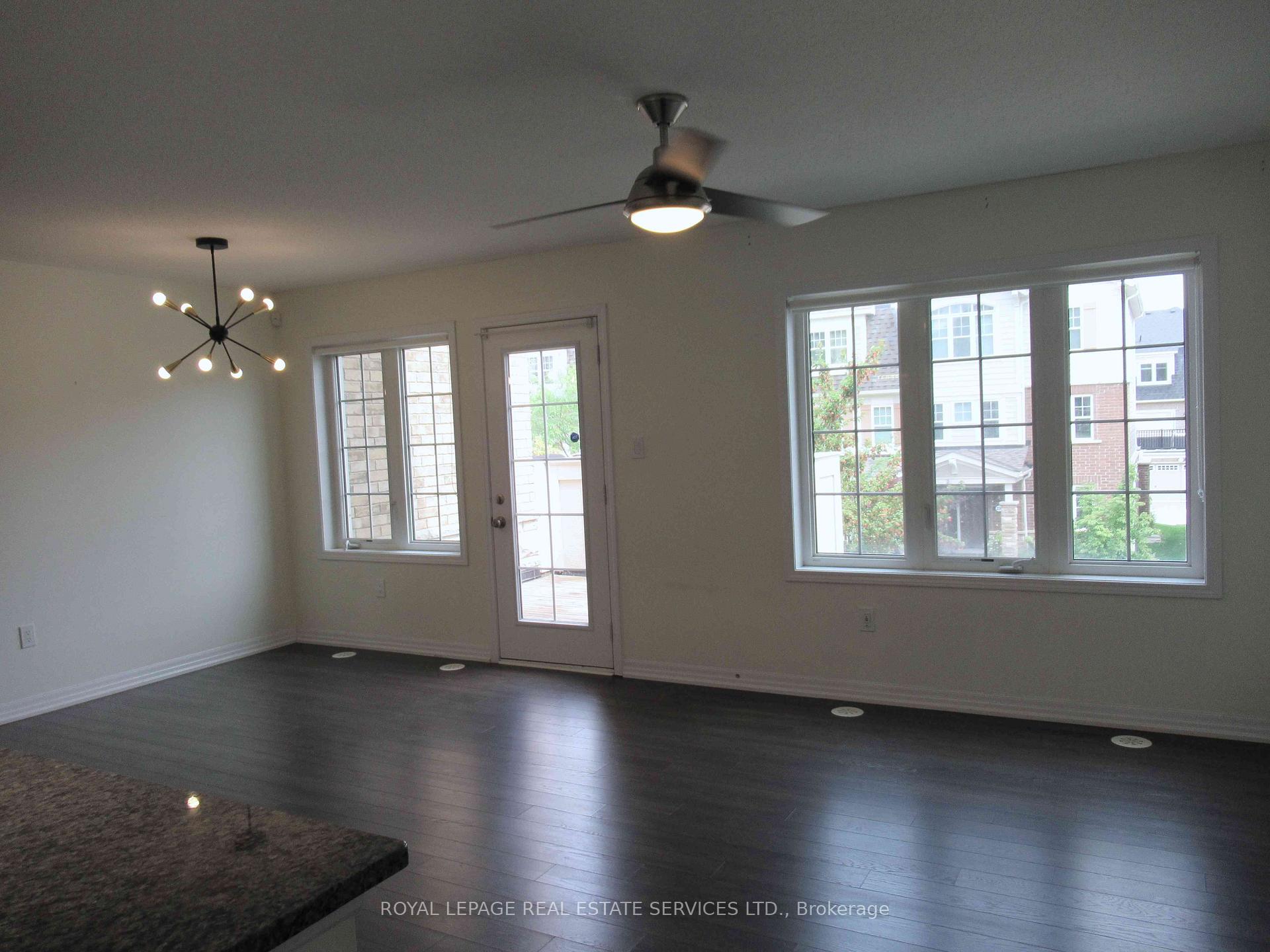Photo 12 of 239 Ellen Davidson Drive, Oakville, Glenorchy — HOMEH