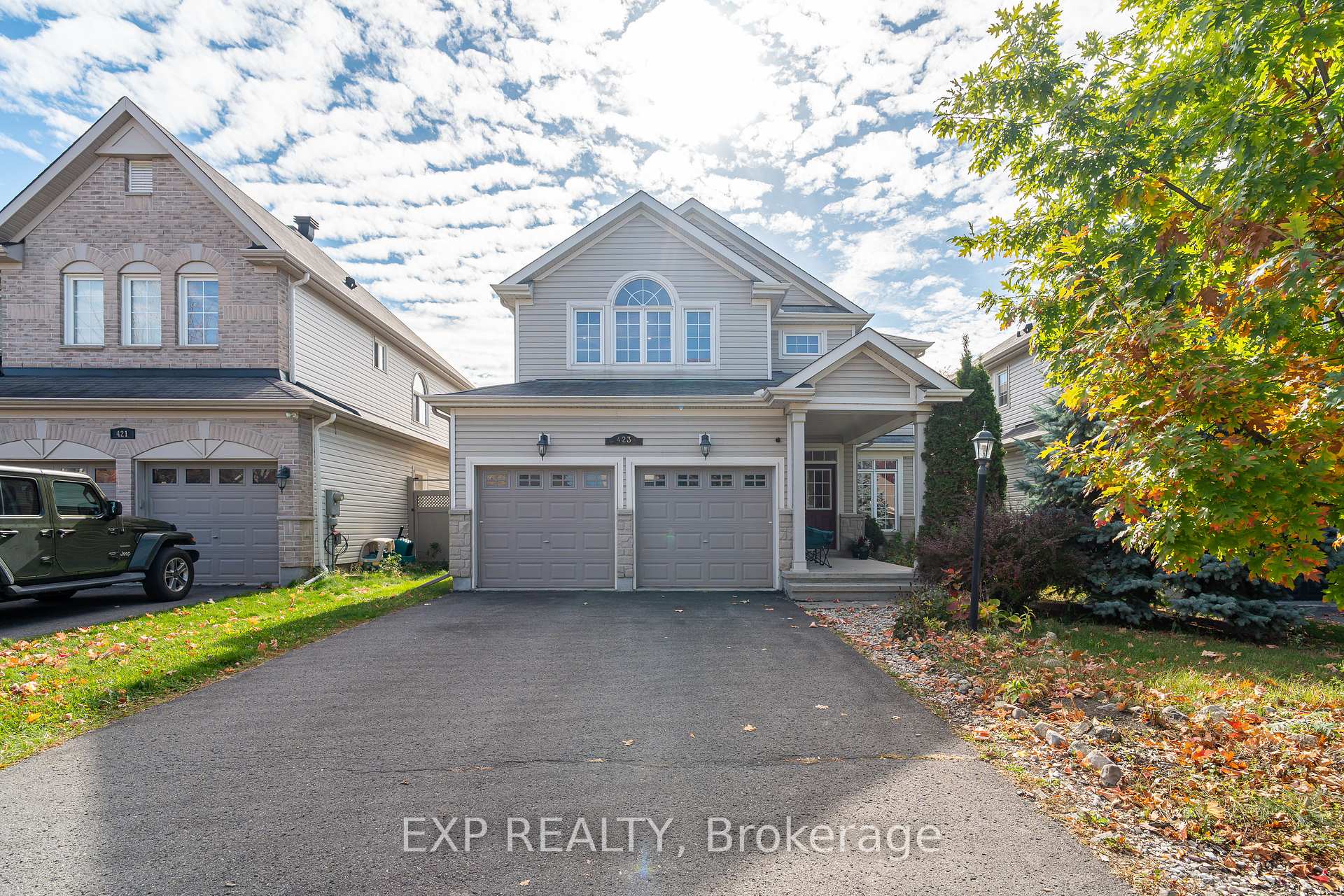 Photo 1 of 423 Dundonald Drive, Ottawa, Barrhaven - Stonebridge — HOMEH