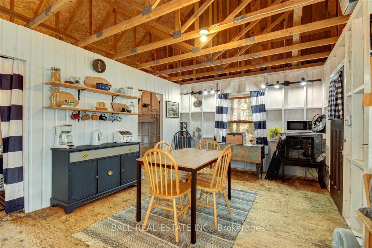 Photo 6 of 1120 Richmond Lane, Frontenac, Frontenac Centre — HOMEH