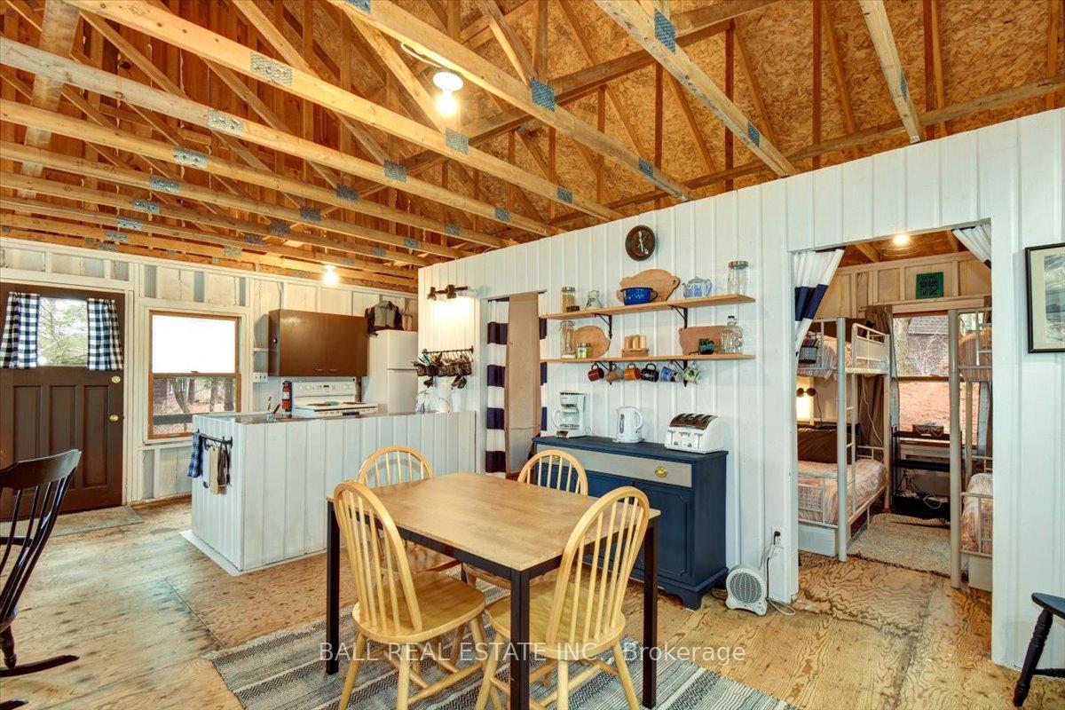 Photo 9 of 1120 Richmond Lane, Frontenac, Frontenac Centre — HOMEH