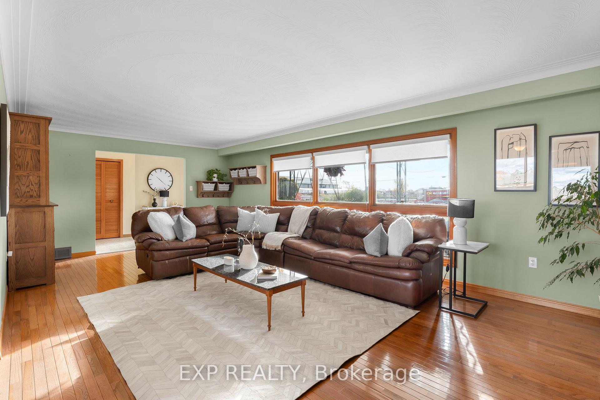 Photo 9 of 548 Millgrove Side Road, Hamilton, Dundas — HOMEH