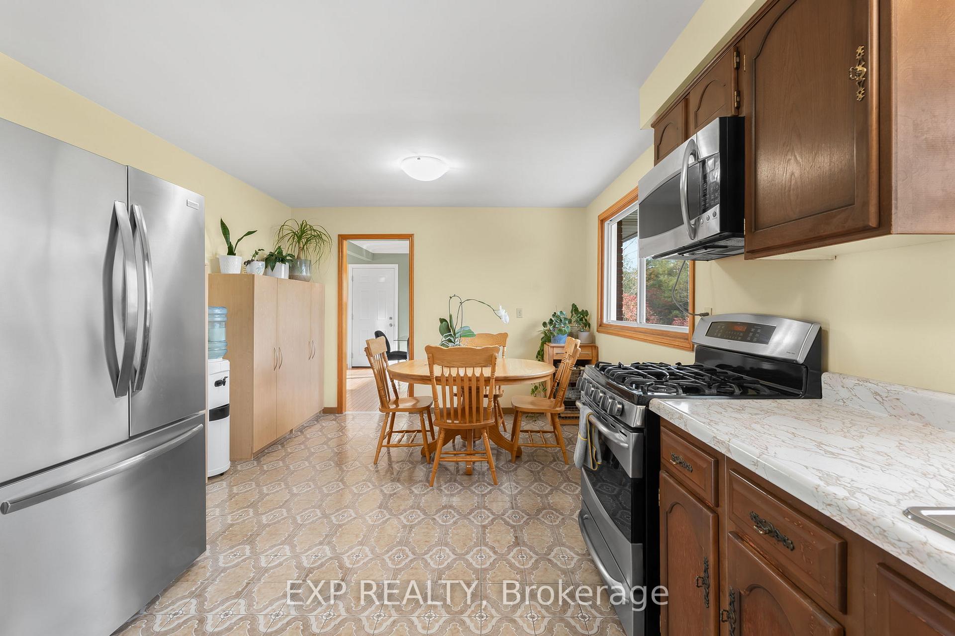 Photo 15 of 548 Millgrove Side Road, Hamilton, Dundas — HOMEH