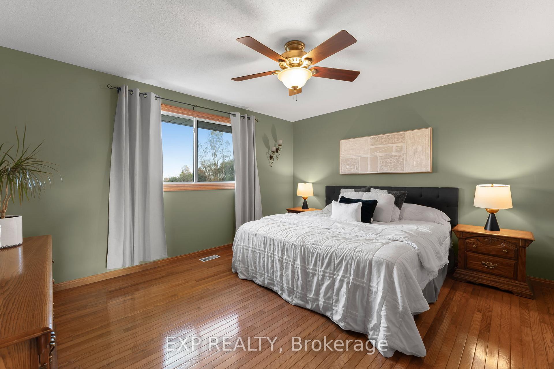 Photo 21 of 548 Millgrove Side Road, Hamilton, Dundas — HOMEH