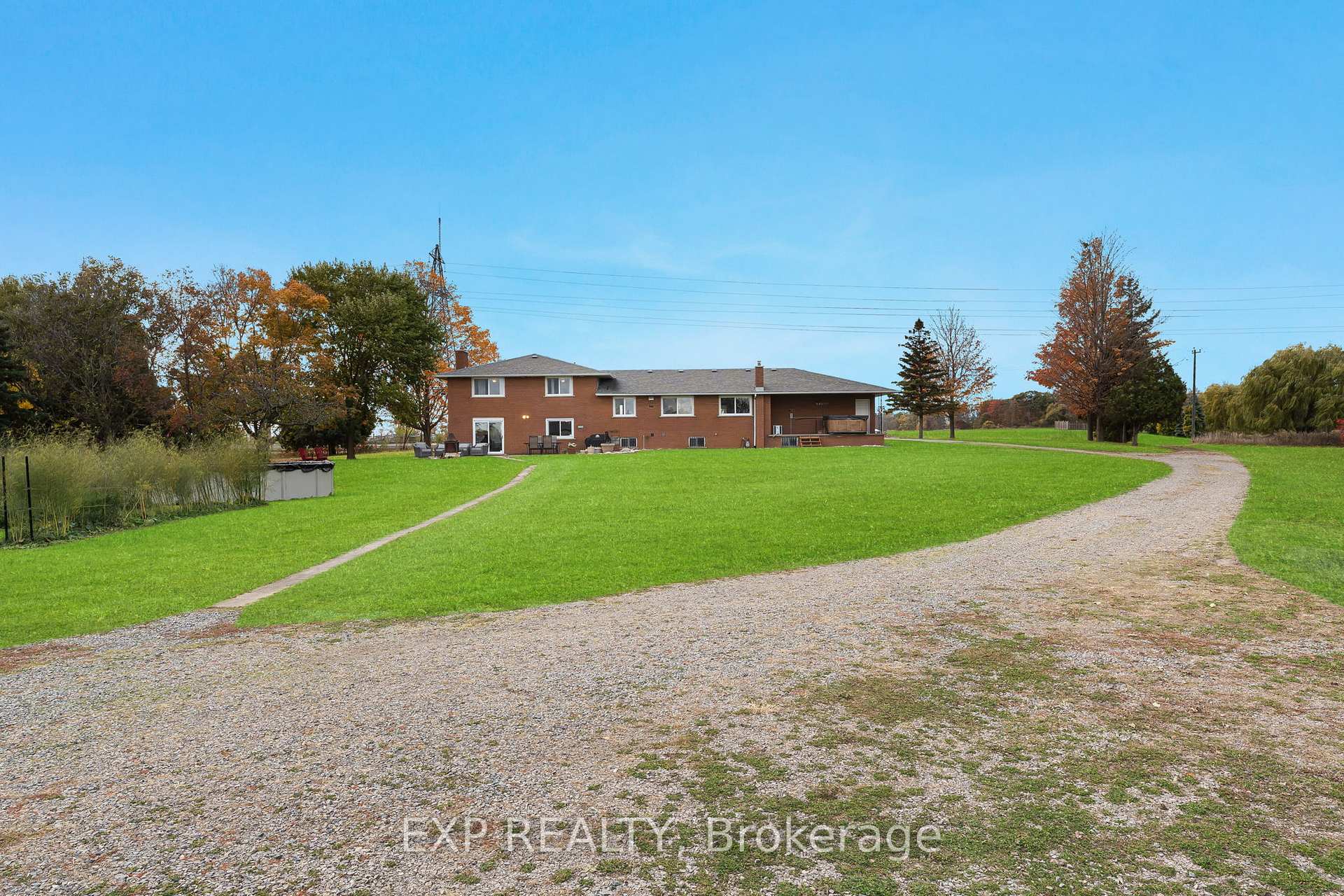 Photo 36 of 548 Millgrove Side Road, Hamilton, Dundas — HOMEH