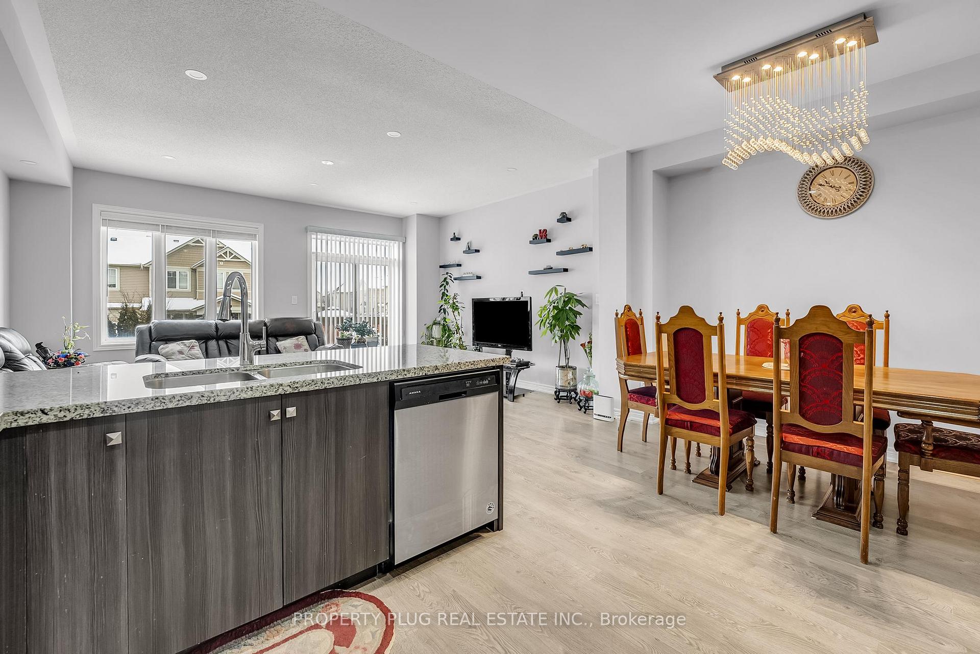Photo 8 of 36 Doris Pawley Crescent, Caledon, Rural Caledon — HOMEH