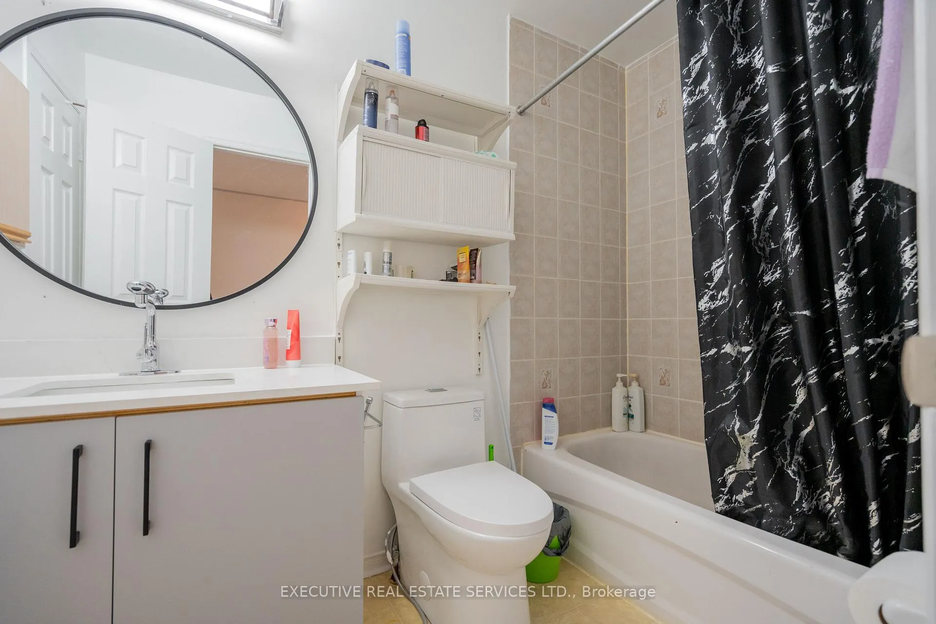 Photo 22 of Unit 49, 120 Railroad St, Brampton, Downtown Brampton — HOMEH