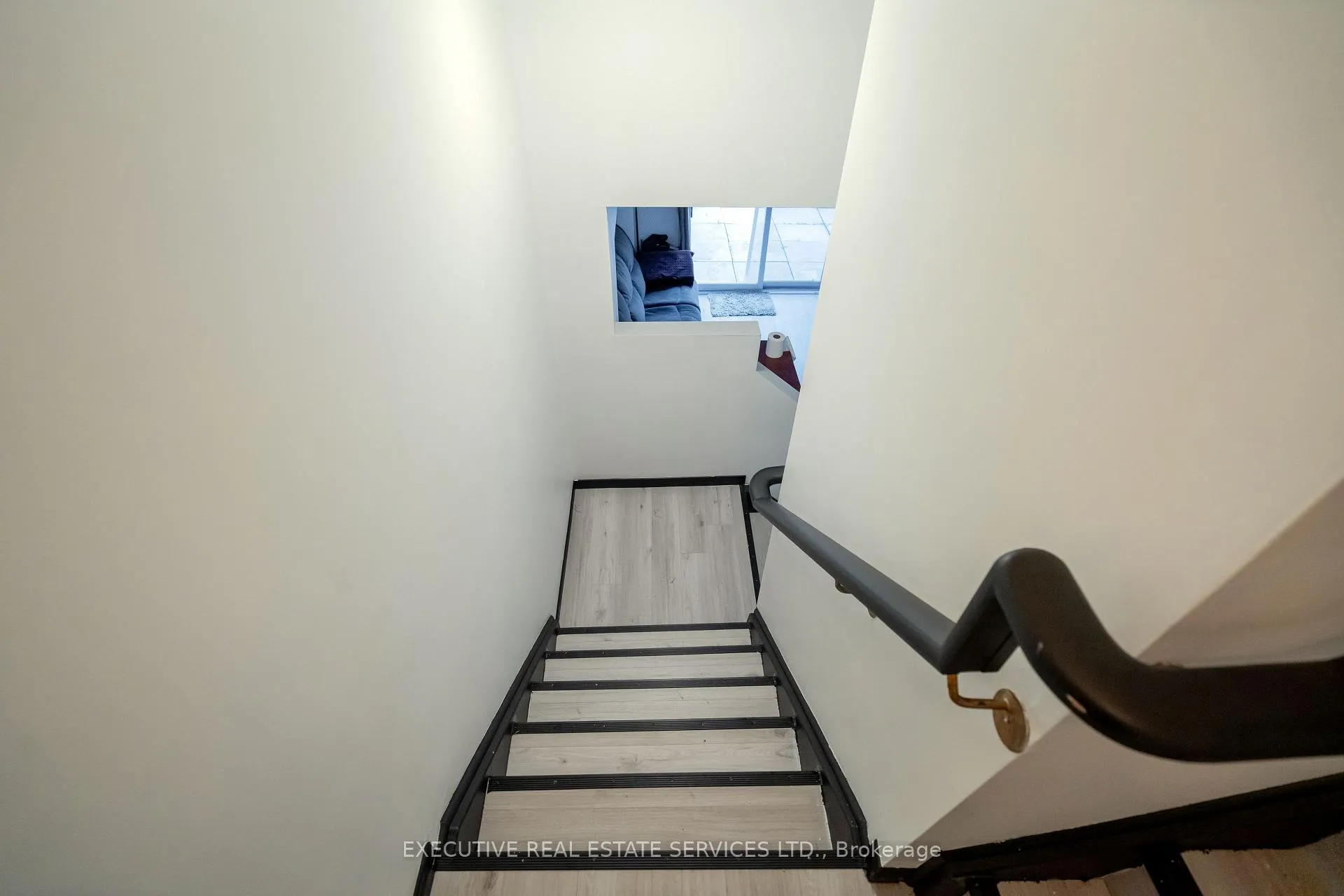 Photo 31 of Unit 49, 120 Railroad St, Brampton, Downtown Brampton — HOMEH