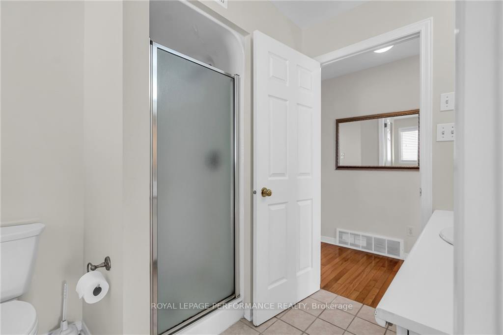 Photo 10 of 236 Northwoods Crescent, Cornwall — HOMEH