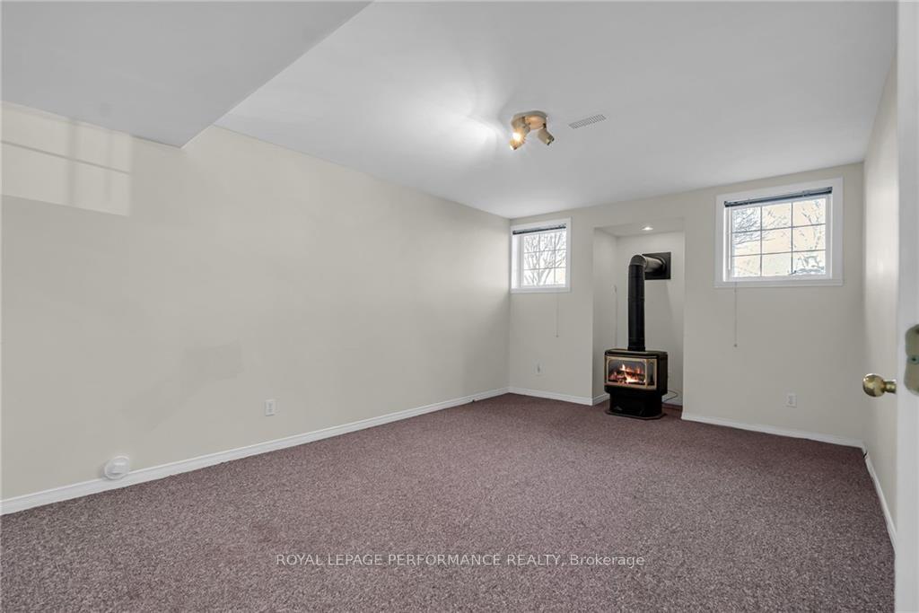 Photo 20 of 236 Northwoods Crescent, Cornwall — HOMEH