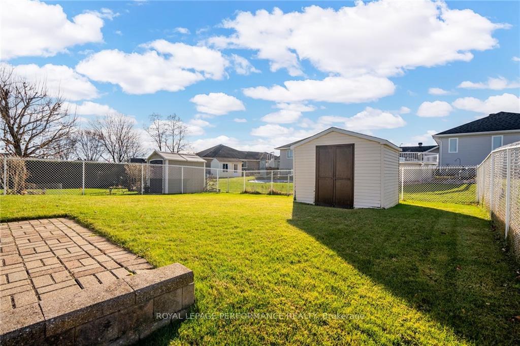 Photo 27 of 236 Northwoods Crescent, Cornwall — HOMEH