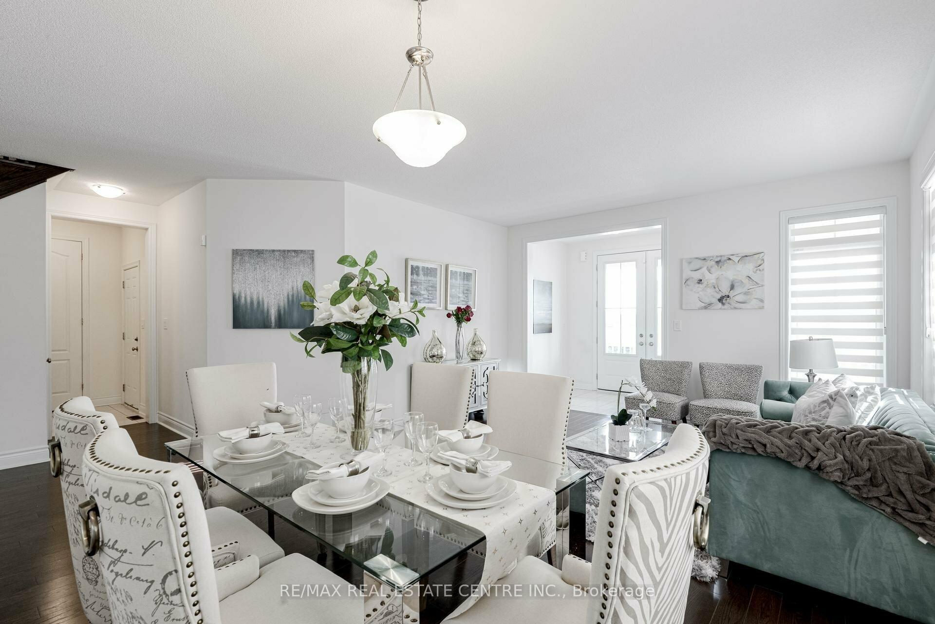 Photo 10 of 32 Ash Hill Avenue, Caledon, Caledon East — HOMEH