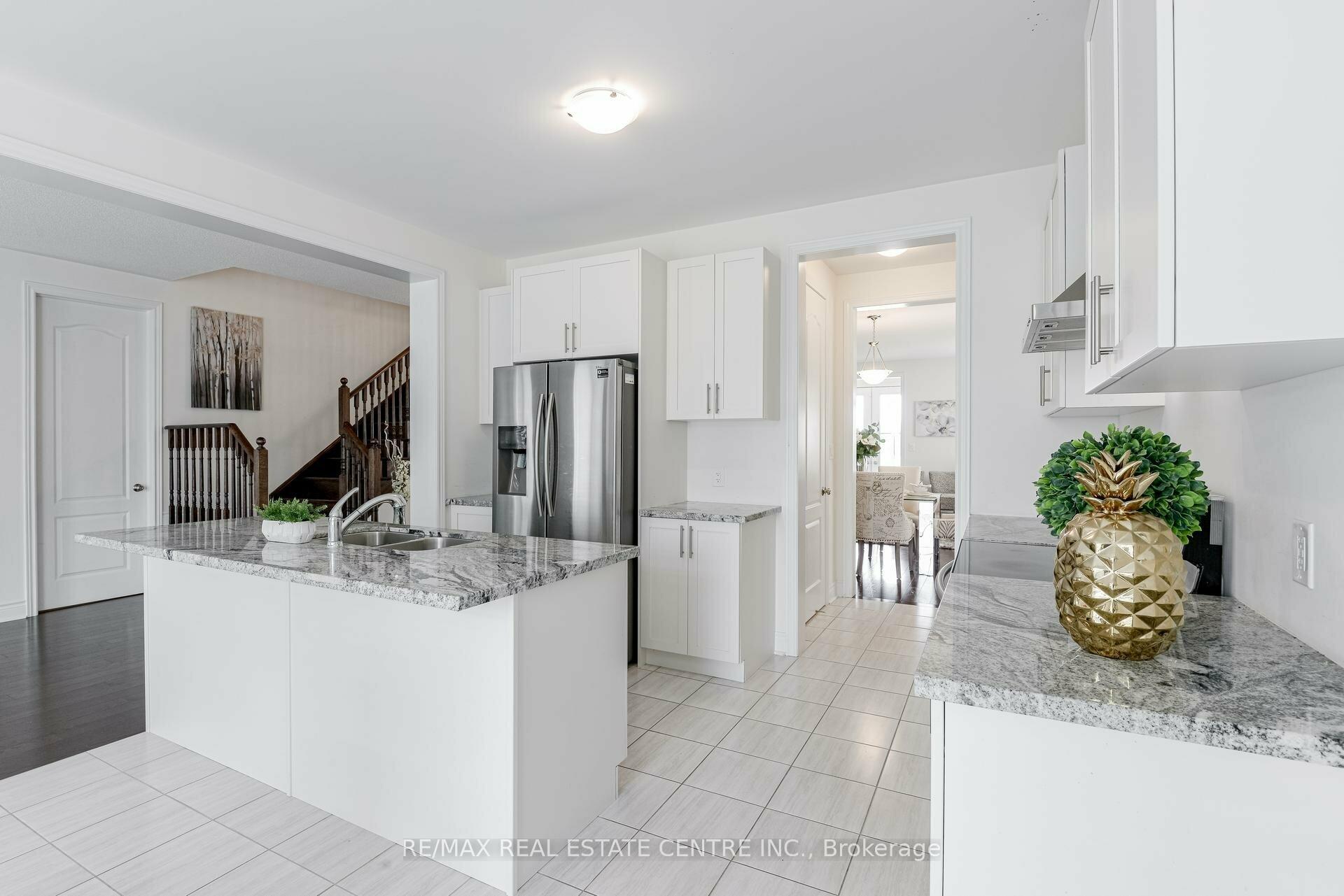 Photo 19 of 32 Ash Hill Avenue, Caledon, Caledon East — HOMEH