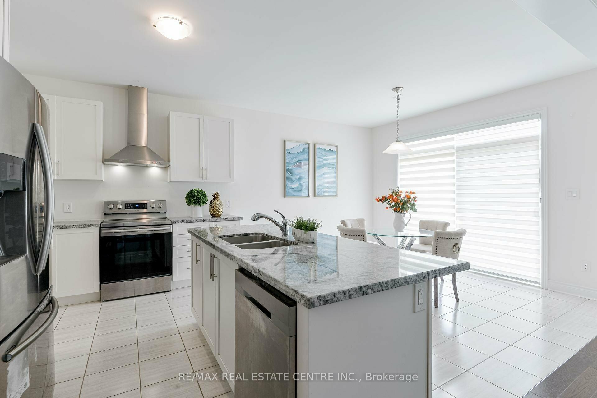 Photo 23 of 32 Ash Hill Avenue, Caledon, Caledon East — HOMEH