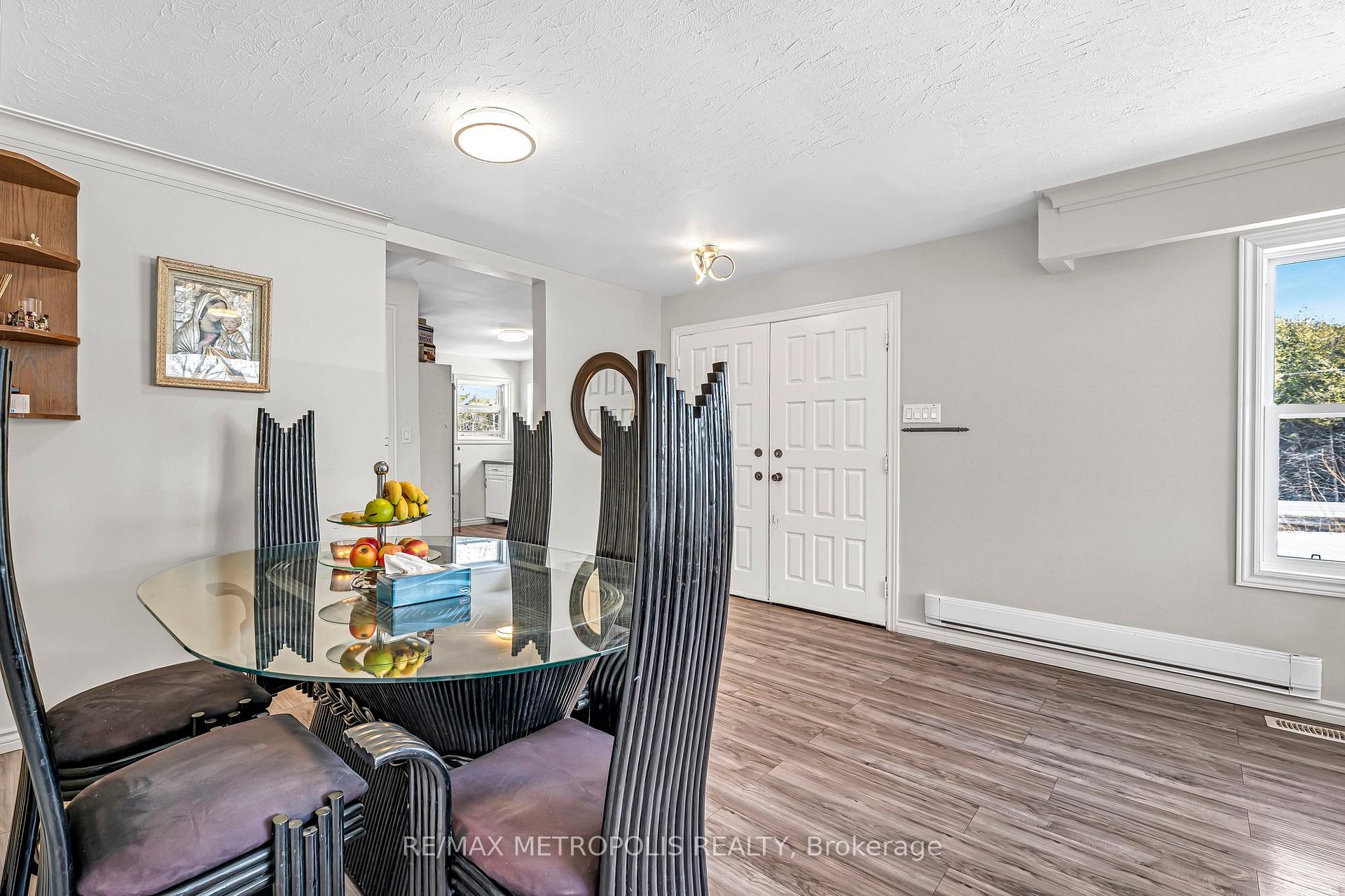 Photo 8 of 5400 Regional Rd 18, Clarington, Rural Clarington — HOMEH