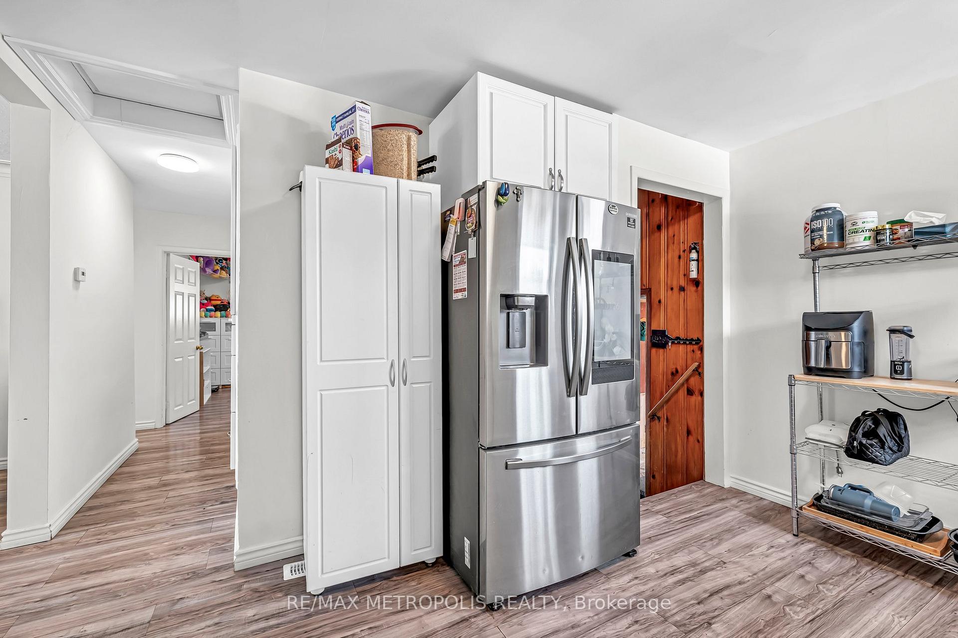 Photo 12 of 5400 Regional Rd 18, Clarington, Rural Clarington — HOMEH