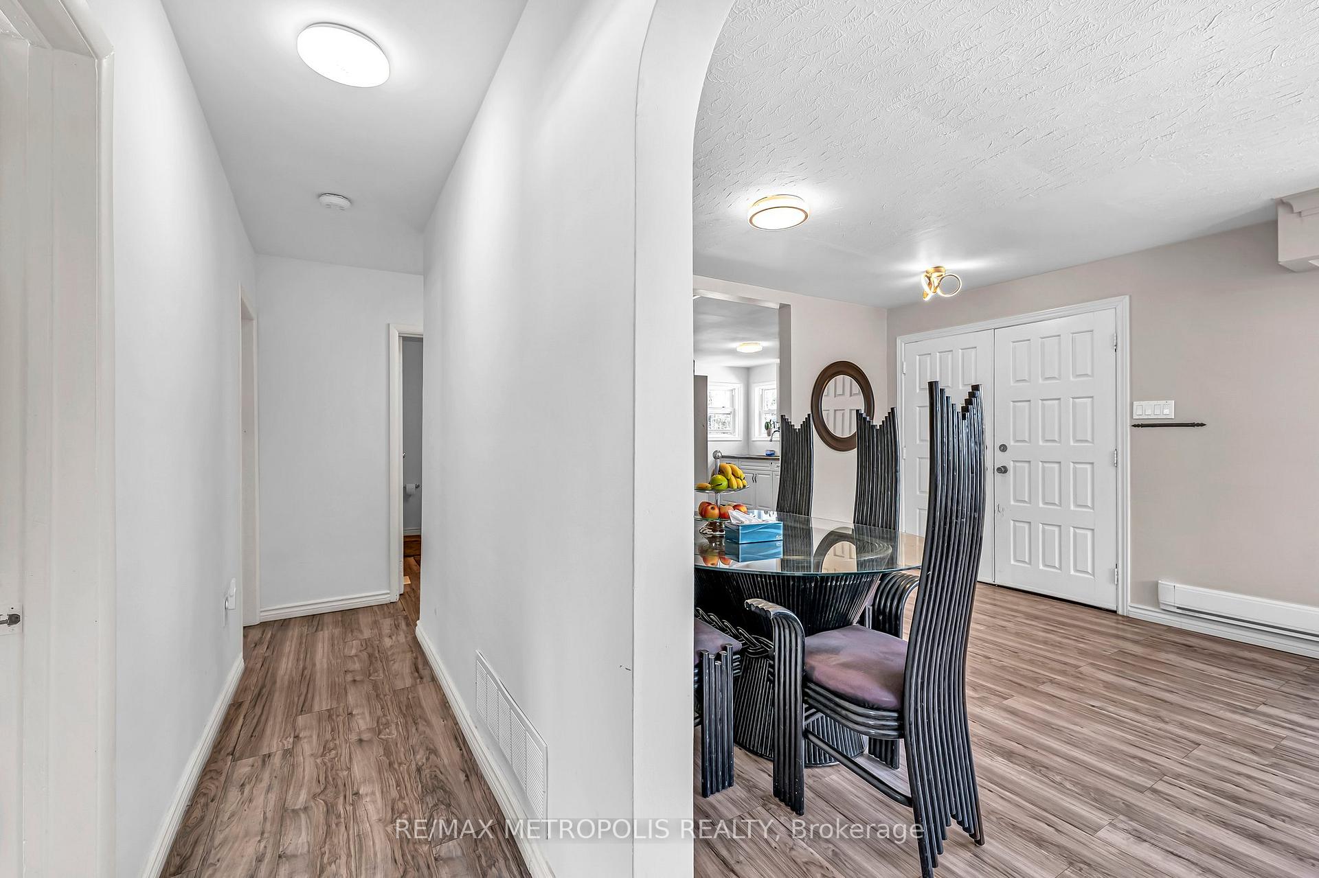 Photo 15 of 5400 Regional Rd 18, Clarington, Rural Clarington — HOMEH