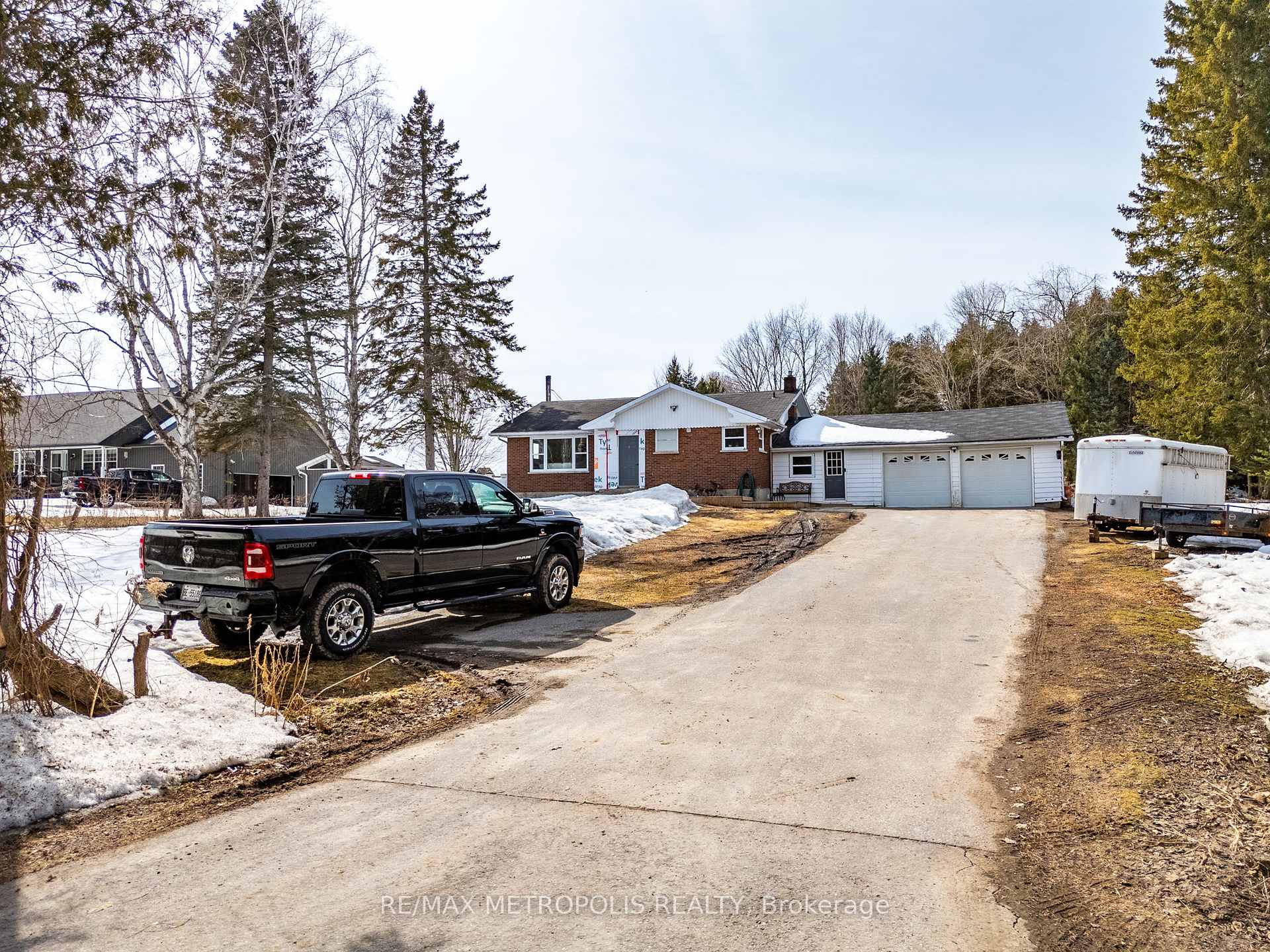 Photo 41 of 5400 Regional Rd 18, Clarington, Rural Clarington — HOMEH