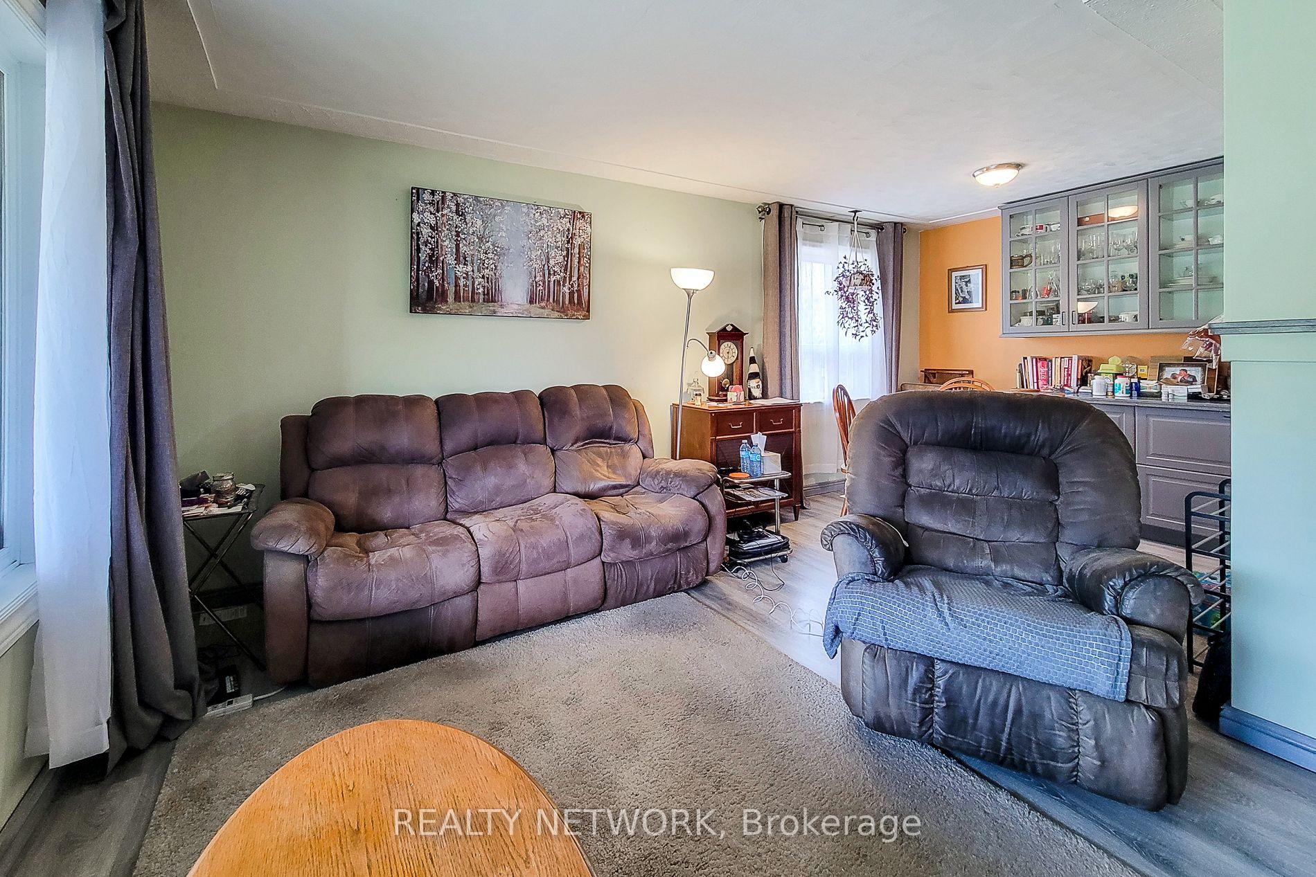 Photo 7 of 49 Nottingham Avenue, Hamilton, Hampton Heights — HOMEH