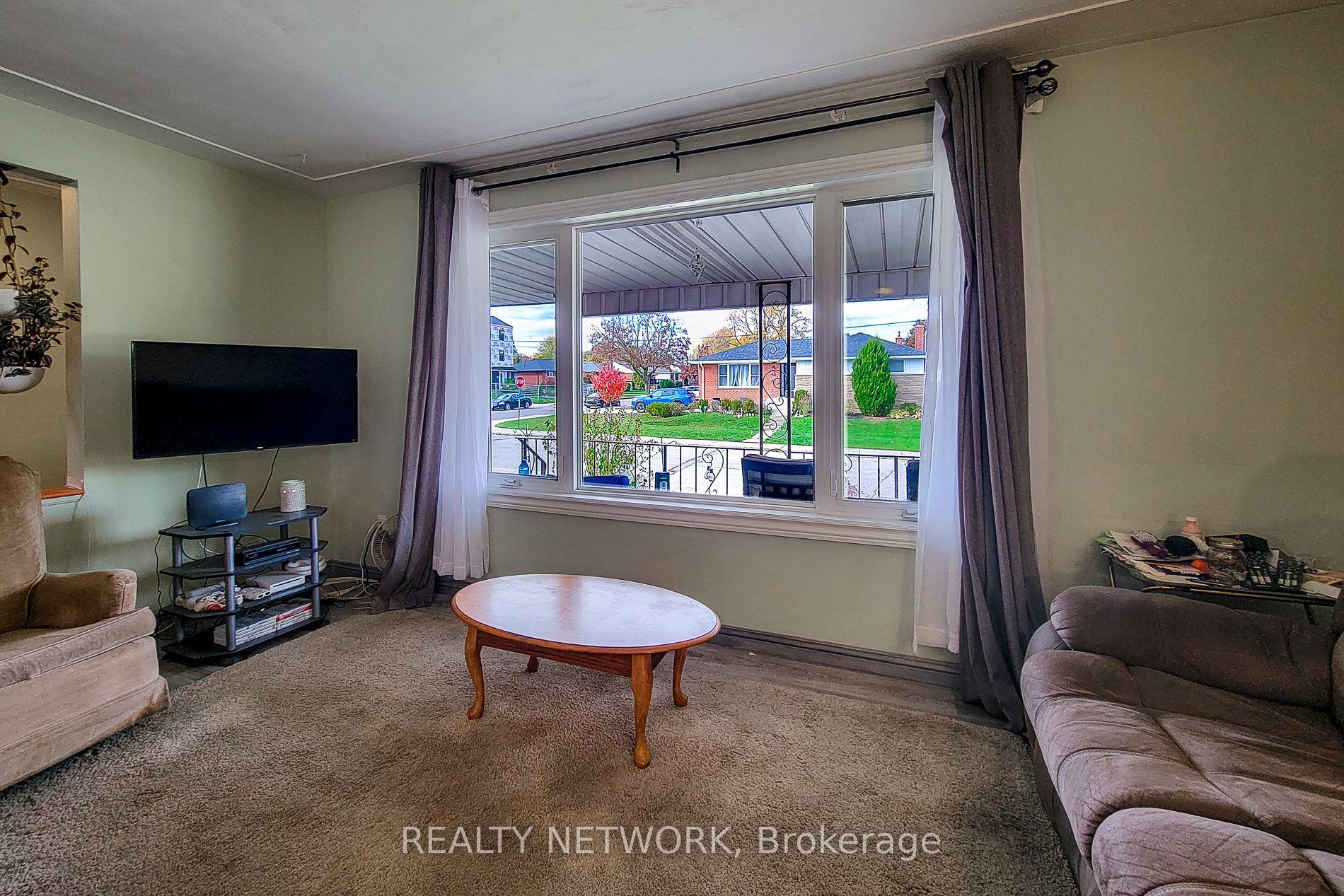 Photo 8 of 49 Nottingham Avenue, Hamilton, Hampton Heights — HOMEH