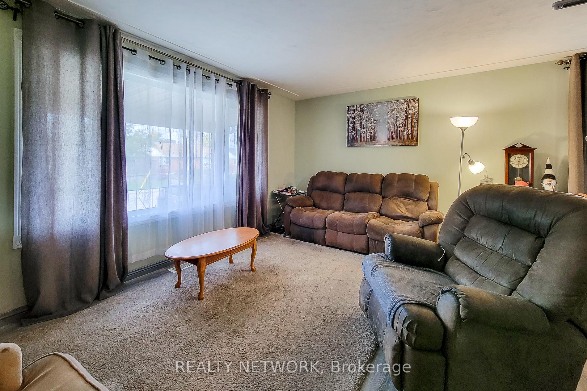 Photo 9 of 49 Nottingham Avenue, Hamilton, Hampton Heights — HOMEH