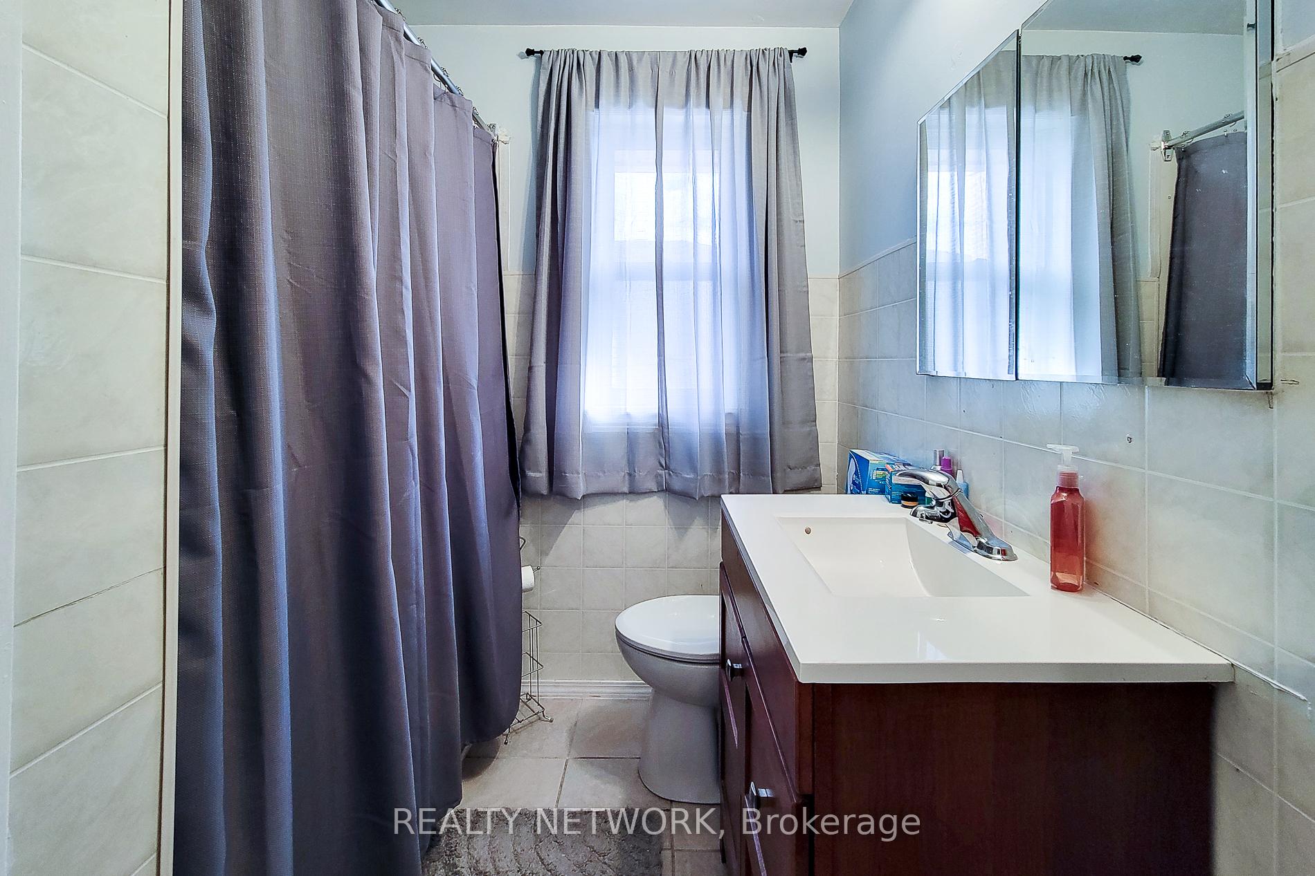 Photo 17 of 49 Nottingham Avenue, Hamilton, Hampton Heights — HOMEH