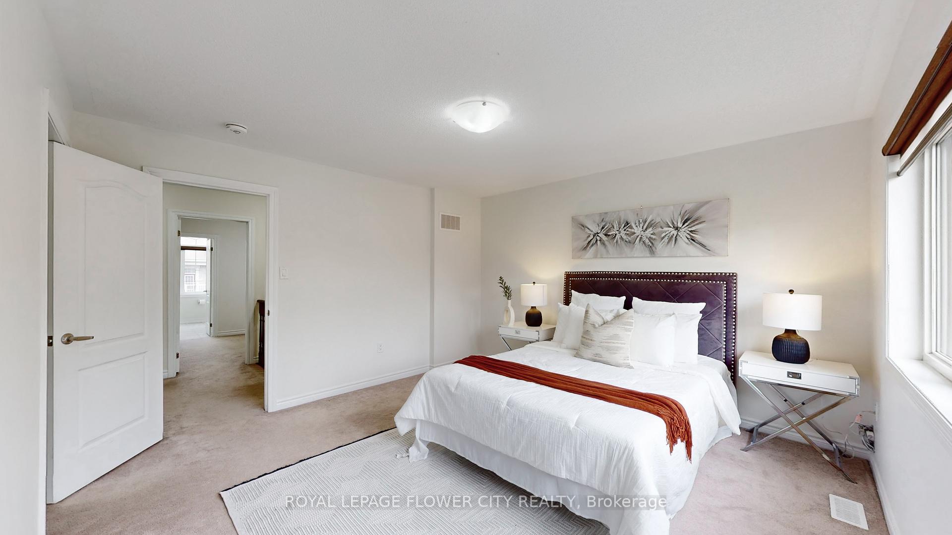 Photo 14 of 23 Faders Drive, Brampton, Northwest Brampton — HOMEH