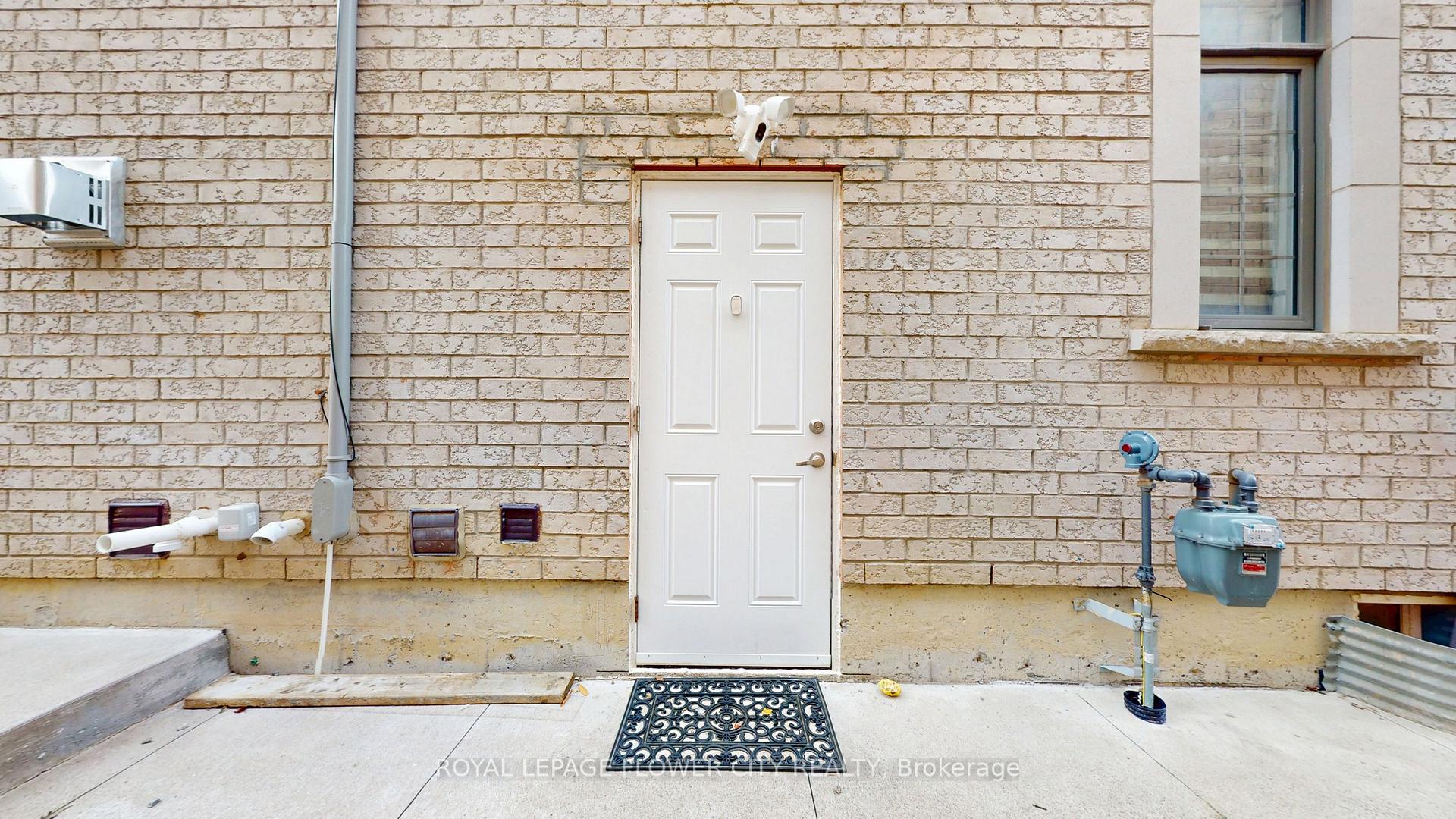 Photo 25 of 23 Faders Drive, Brampton, Northwest Brampton — HOMEH