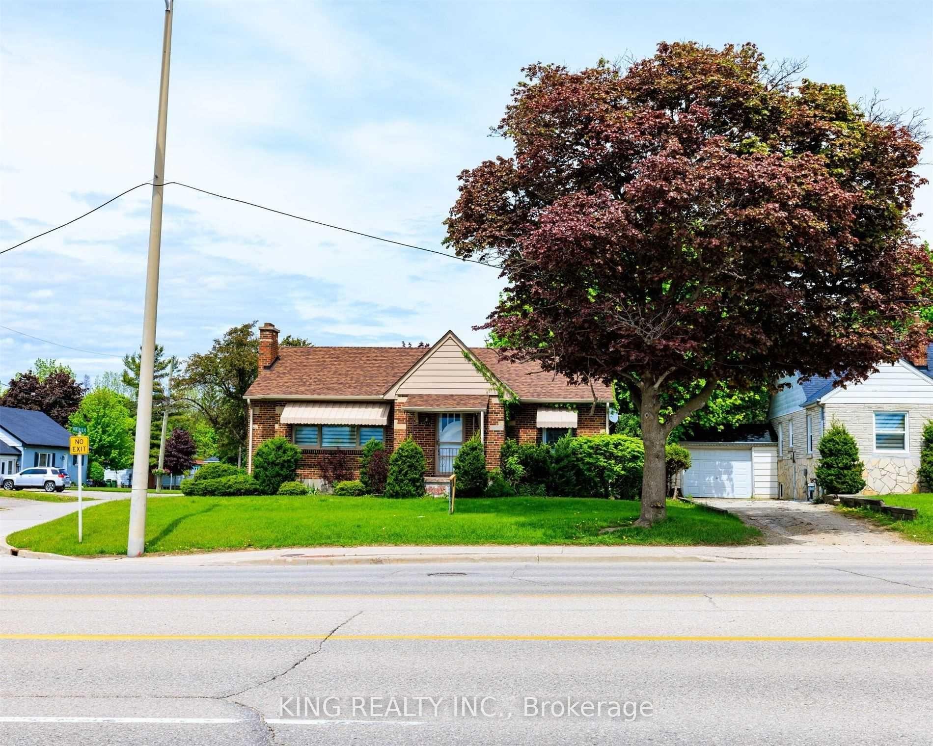 Photo 2 of 173 Queen Street S, Caledon, Bolton North — HOMEH