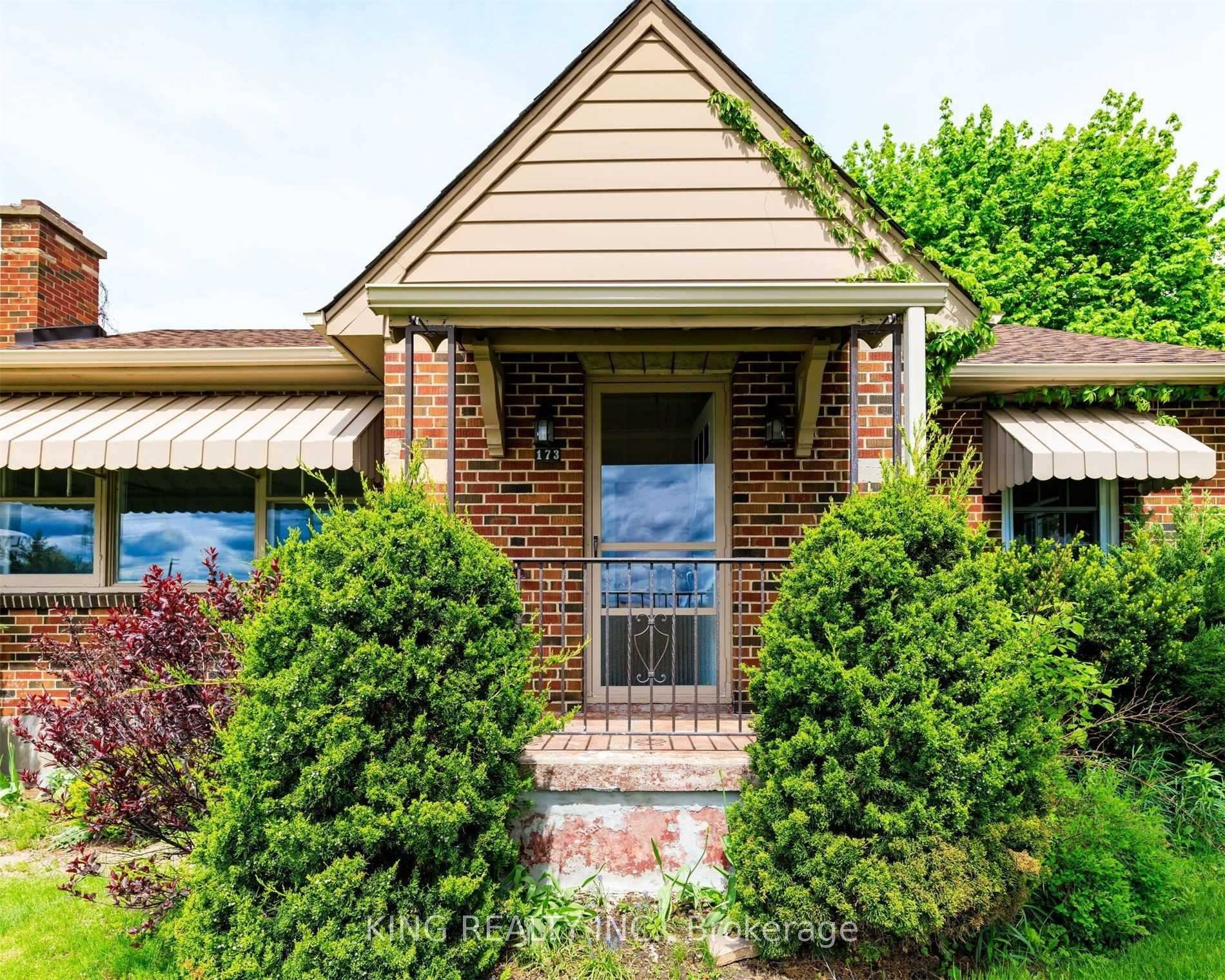 Photo 5 of 173 Queen Street S, Caledon, Bolton North — HOMEH