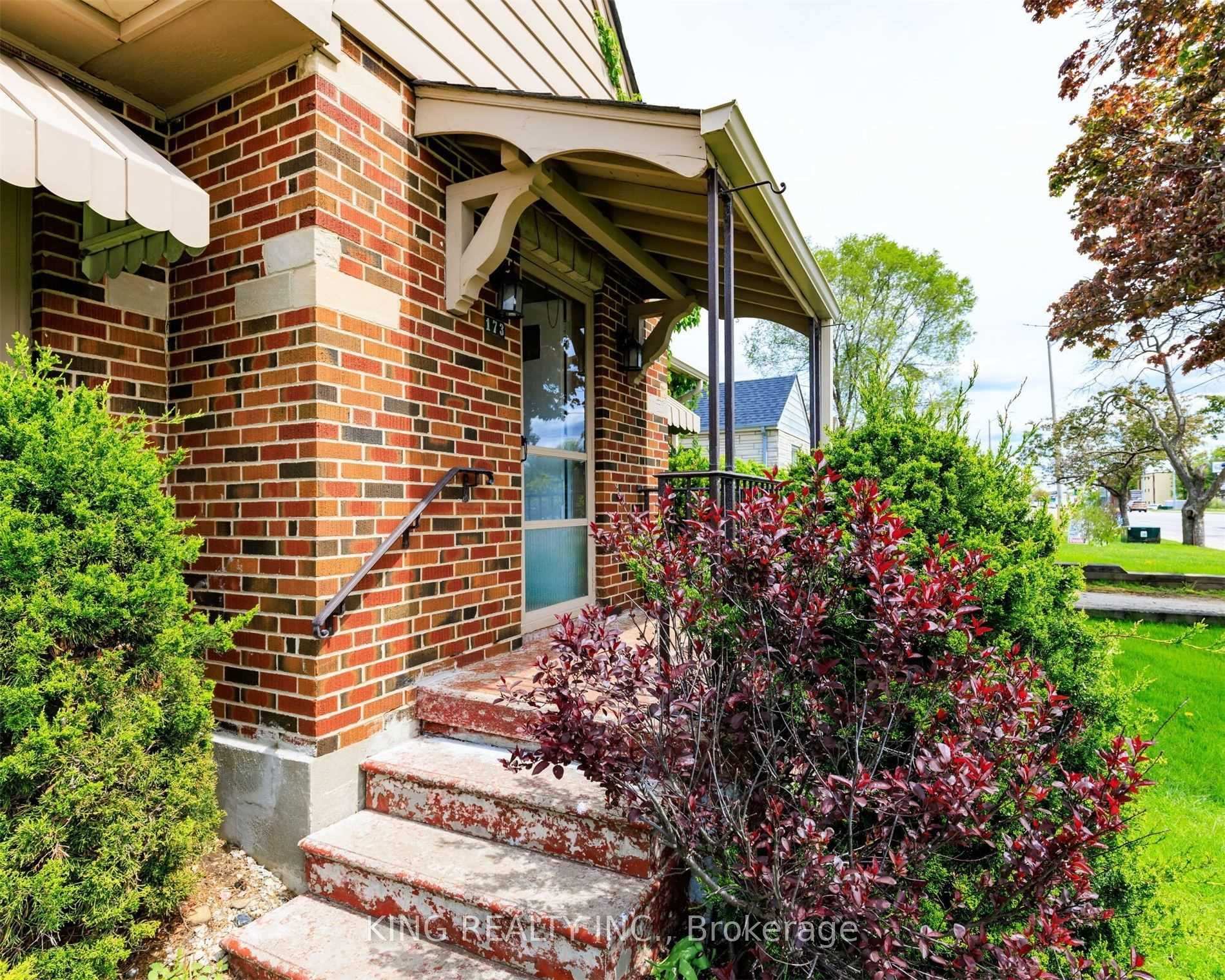 Photo 6 of 173 Queen Street S, Caledon, Bolton North — HOMEH