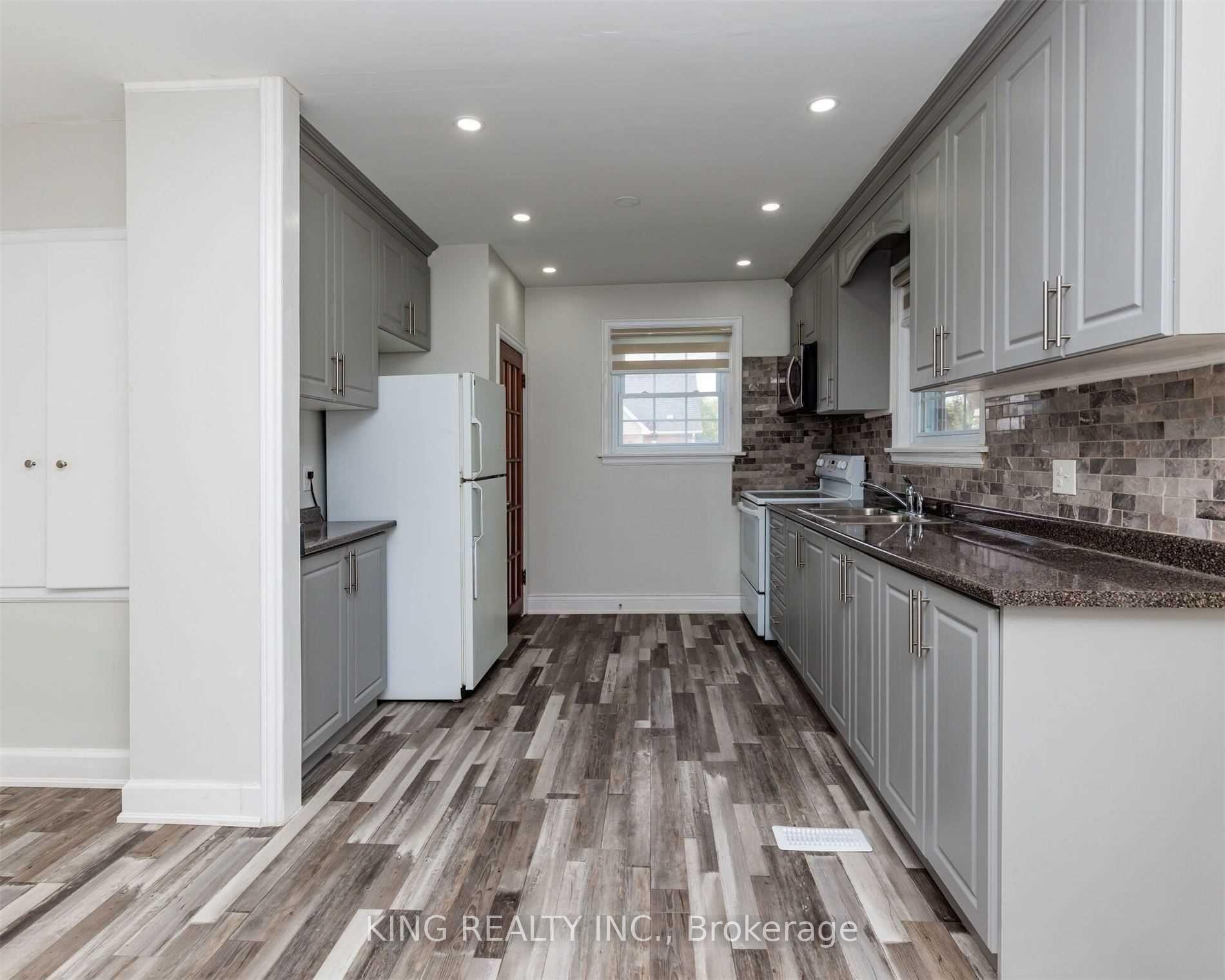 Photo 14 of 173 Queen Street S, Caledon, Bolton North — HOMEH