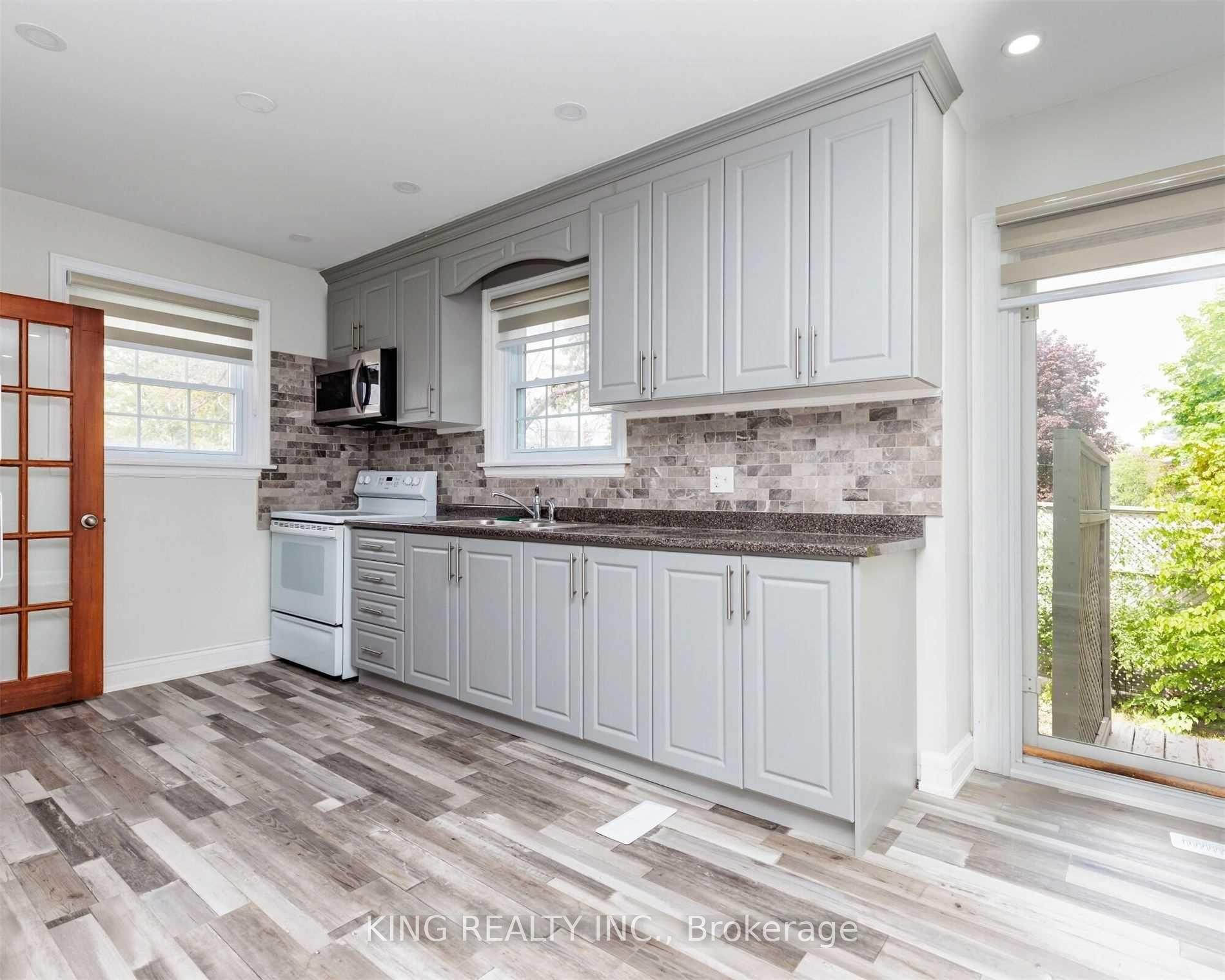 Photo 16 of 173 Queen Street S, Caledon, Bolton North — HOMEH