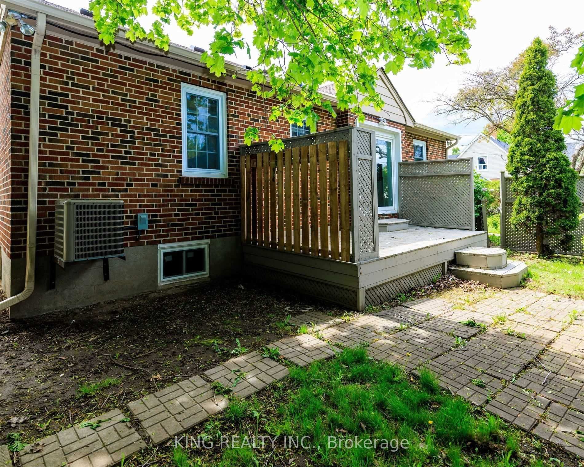 Photo 39 of 173 Queen Street S, Caledon, Bolton North — HOMEH