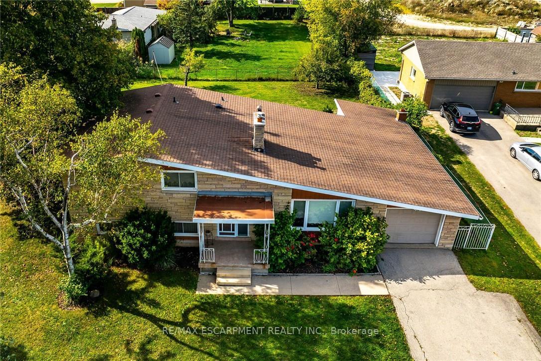 Photo 1 of 5 Third Road E, Hamilton, Rural Stoney Creek — HOMEH