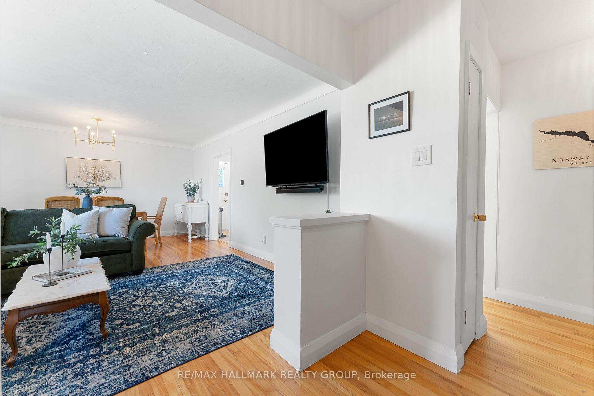 Photo 6 of 1346 Dorchester Avenue, Ottawa, Carlington — HOMEH