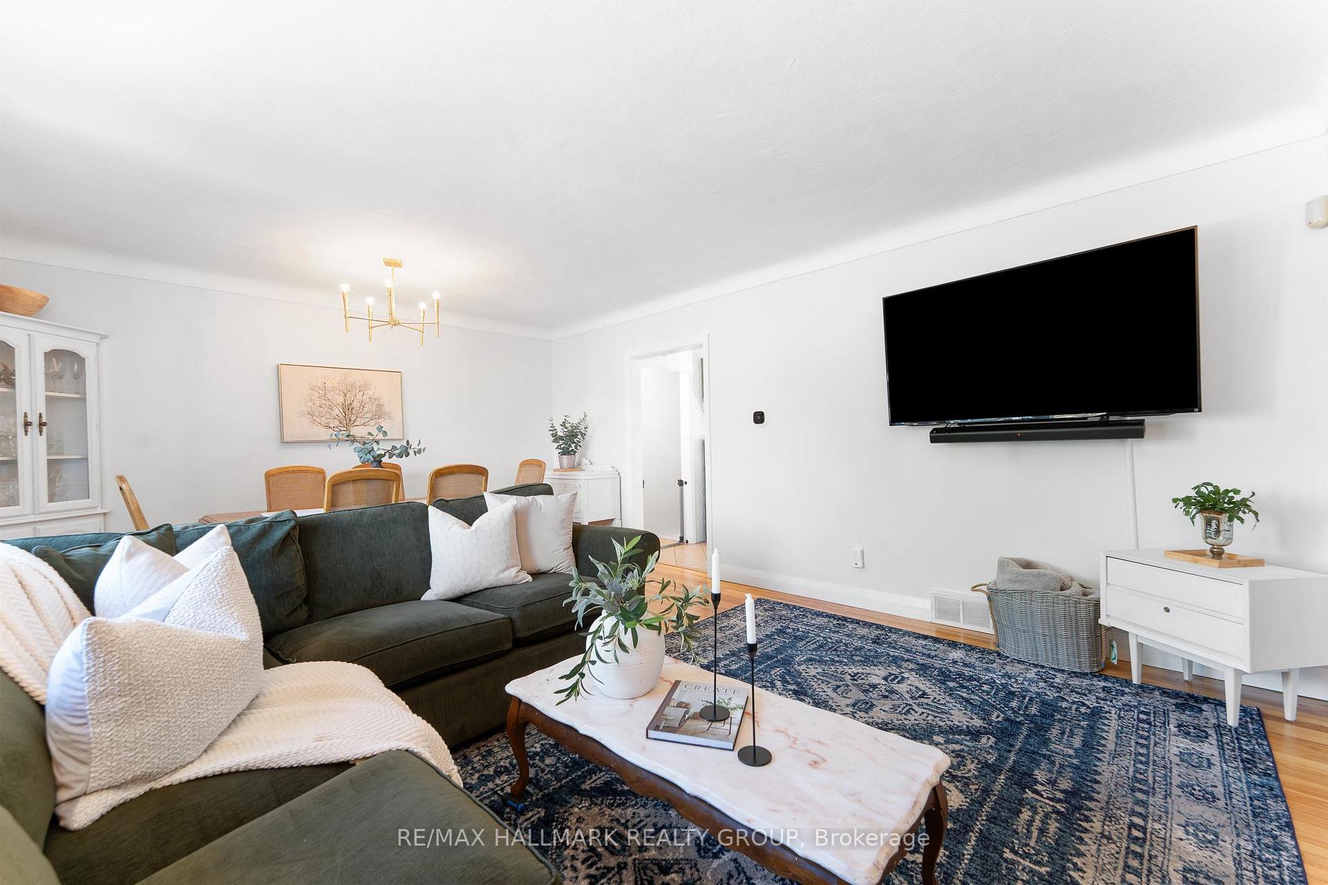 Photo 8 of 1346 Dorchester Avenue, Ottawa, Carlington — HOMEH