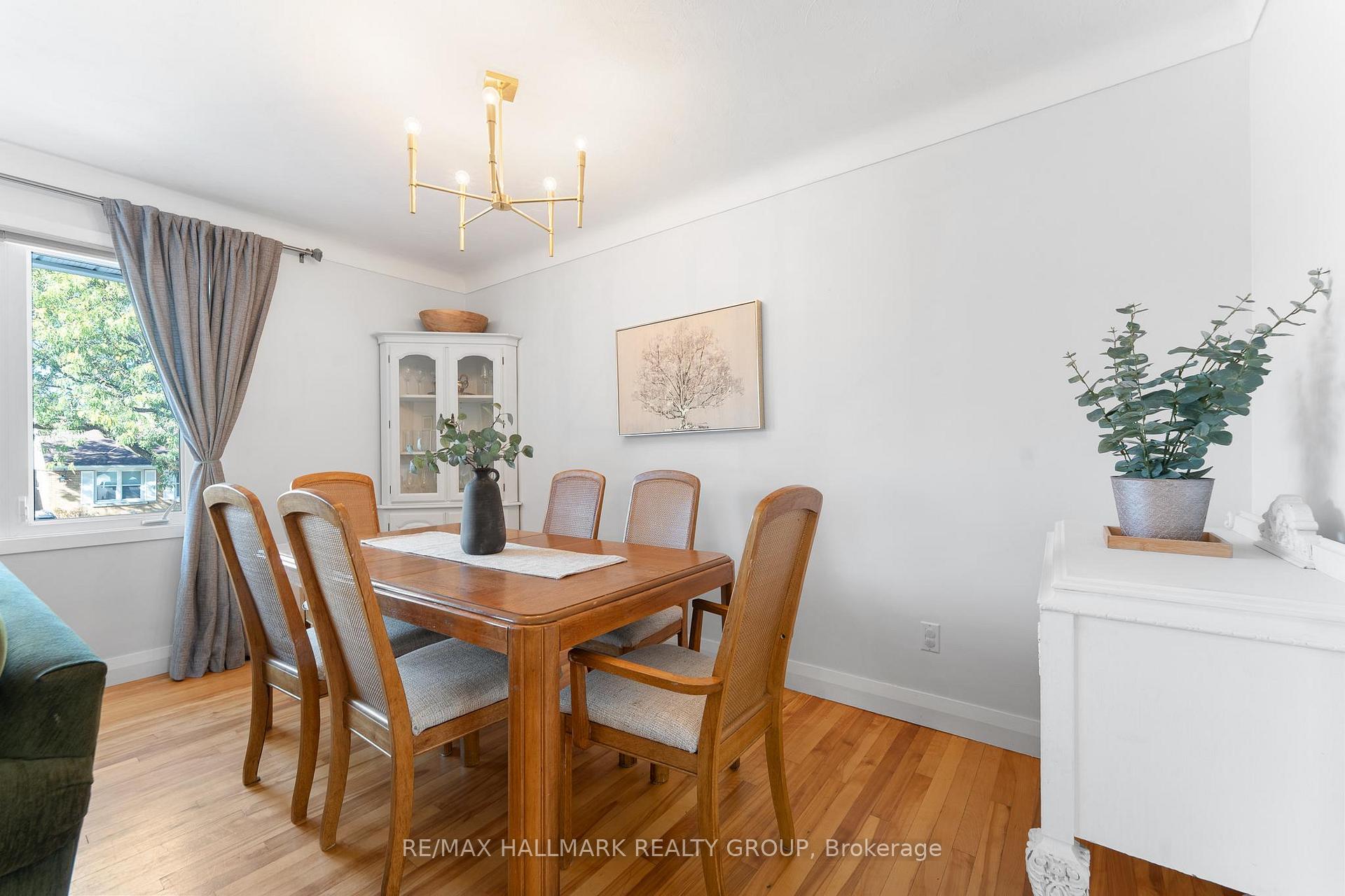 Photo 13 of 1346 Dorchester Avenue, Ottawa, Carlington — HOMEH