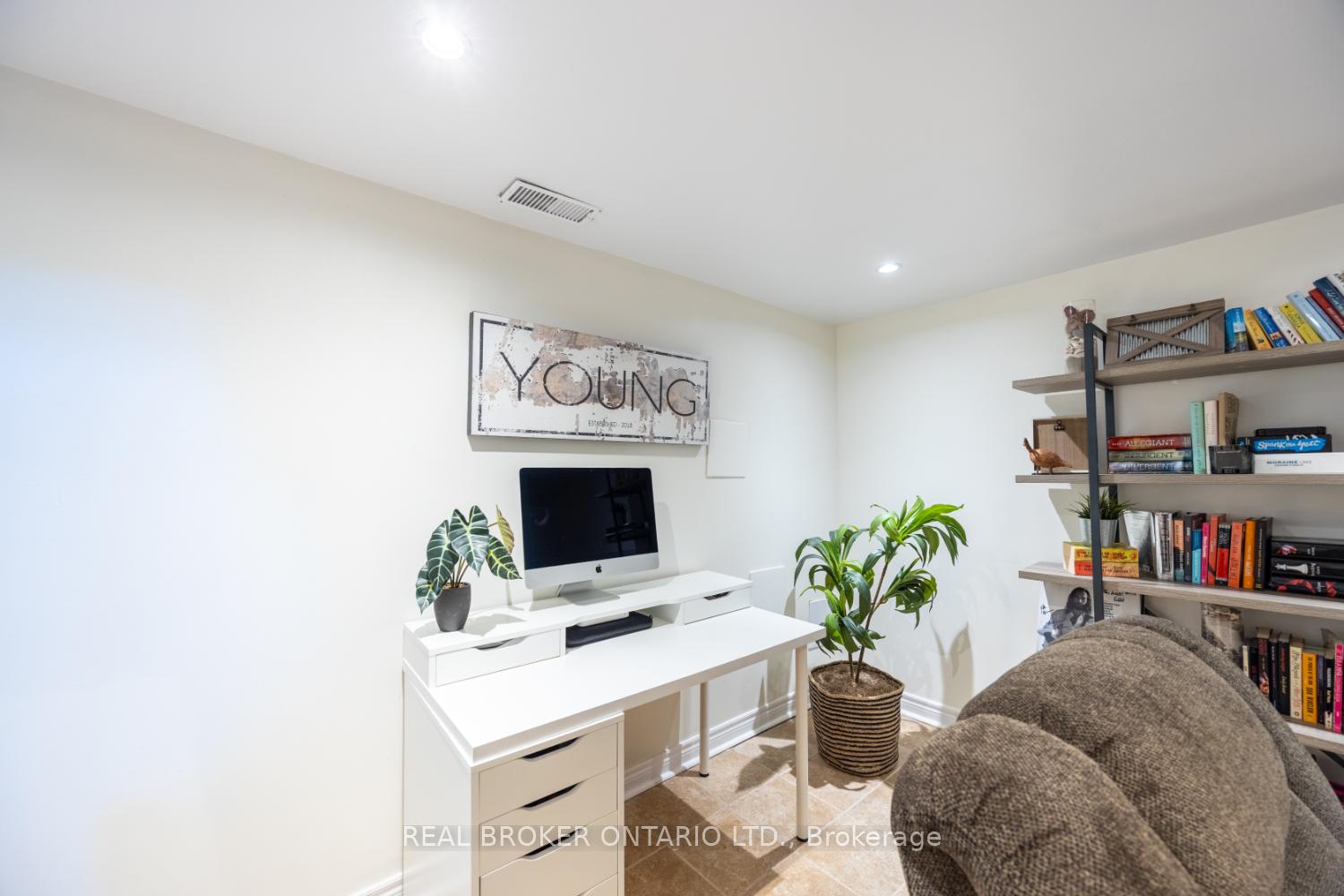 Photo 26 of 461 Townline Road N, Clarington, Rural Clarington — HOMEH