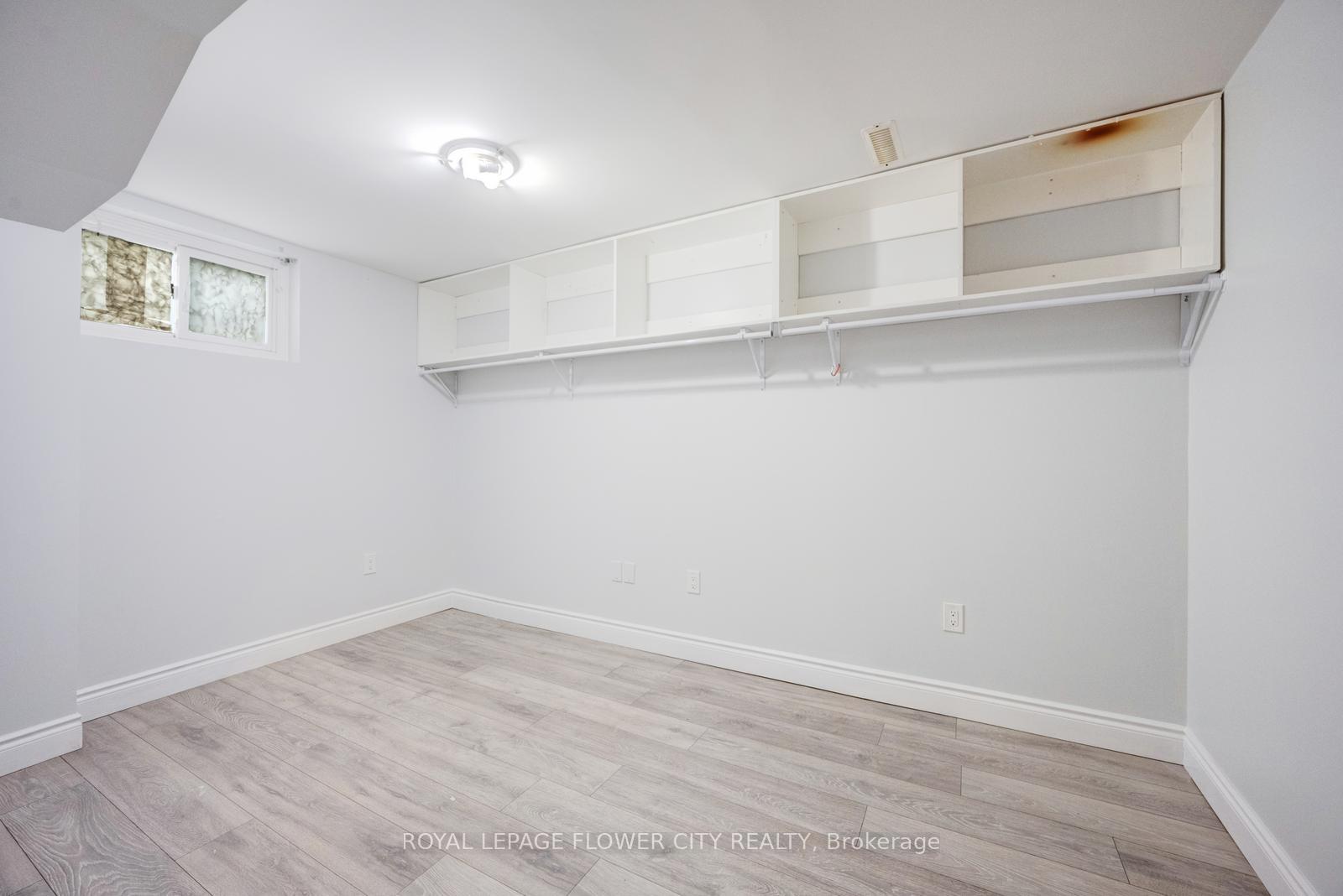 Photo 38 of 16 Ecclestone Drive, Brampton, Brampton West — HOMEH