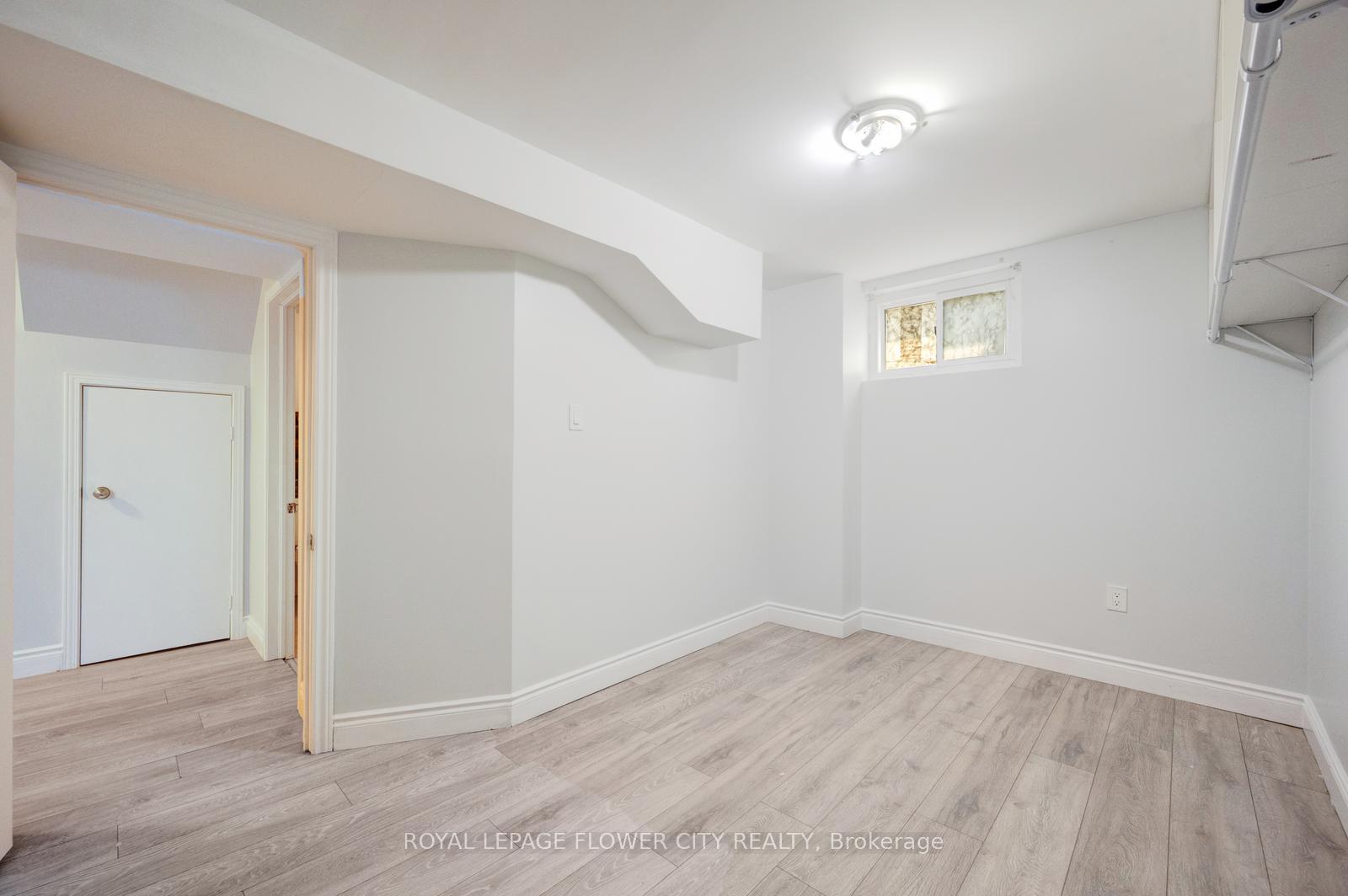 Photo 40 of 16 Ecclestone Drive, Brampton, Brampton West — HOMEH