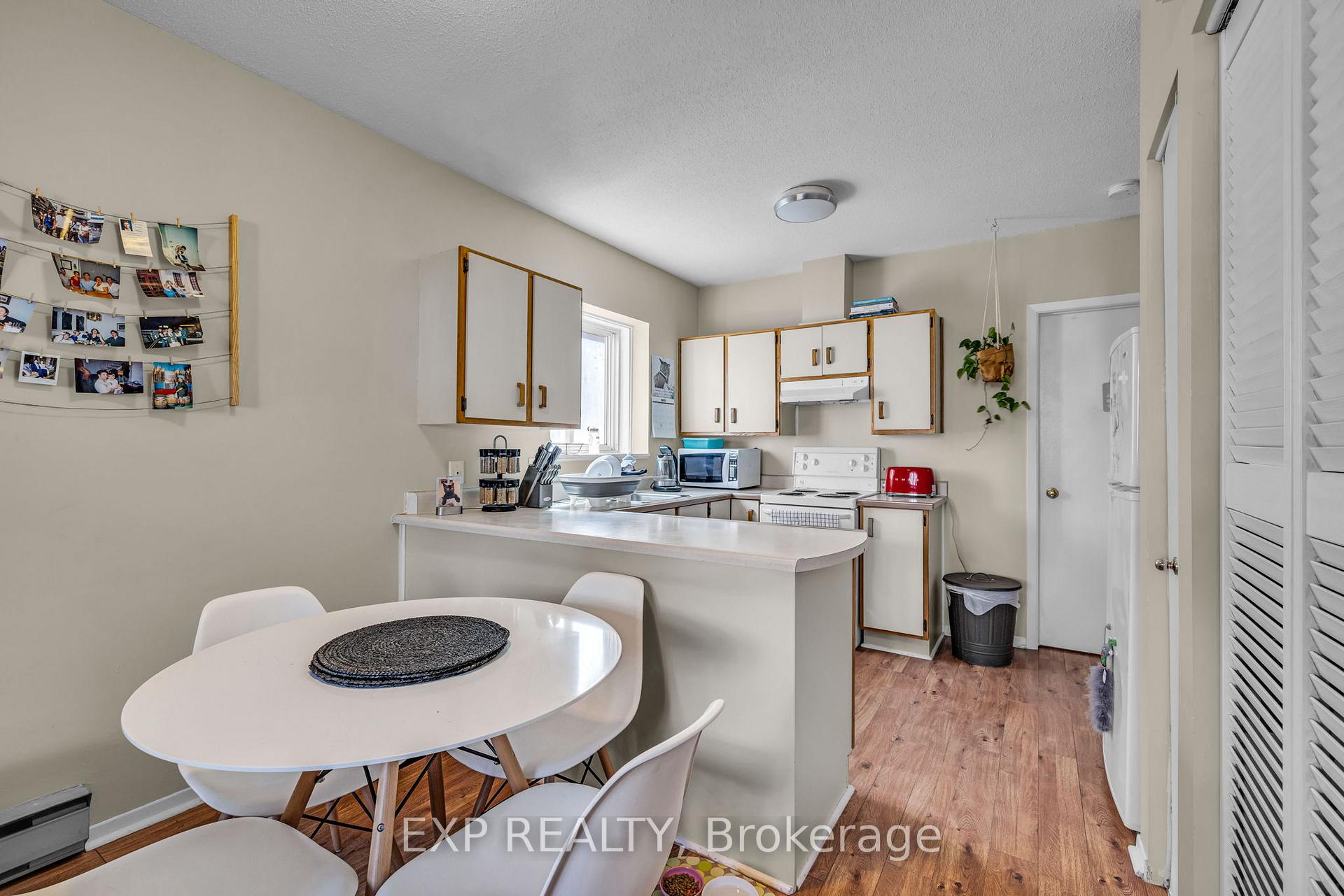 Photo 8 of 358 Winston Avenue, Ottawa, Westboro West — HOMEH