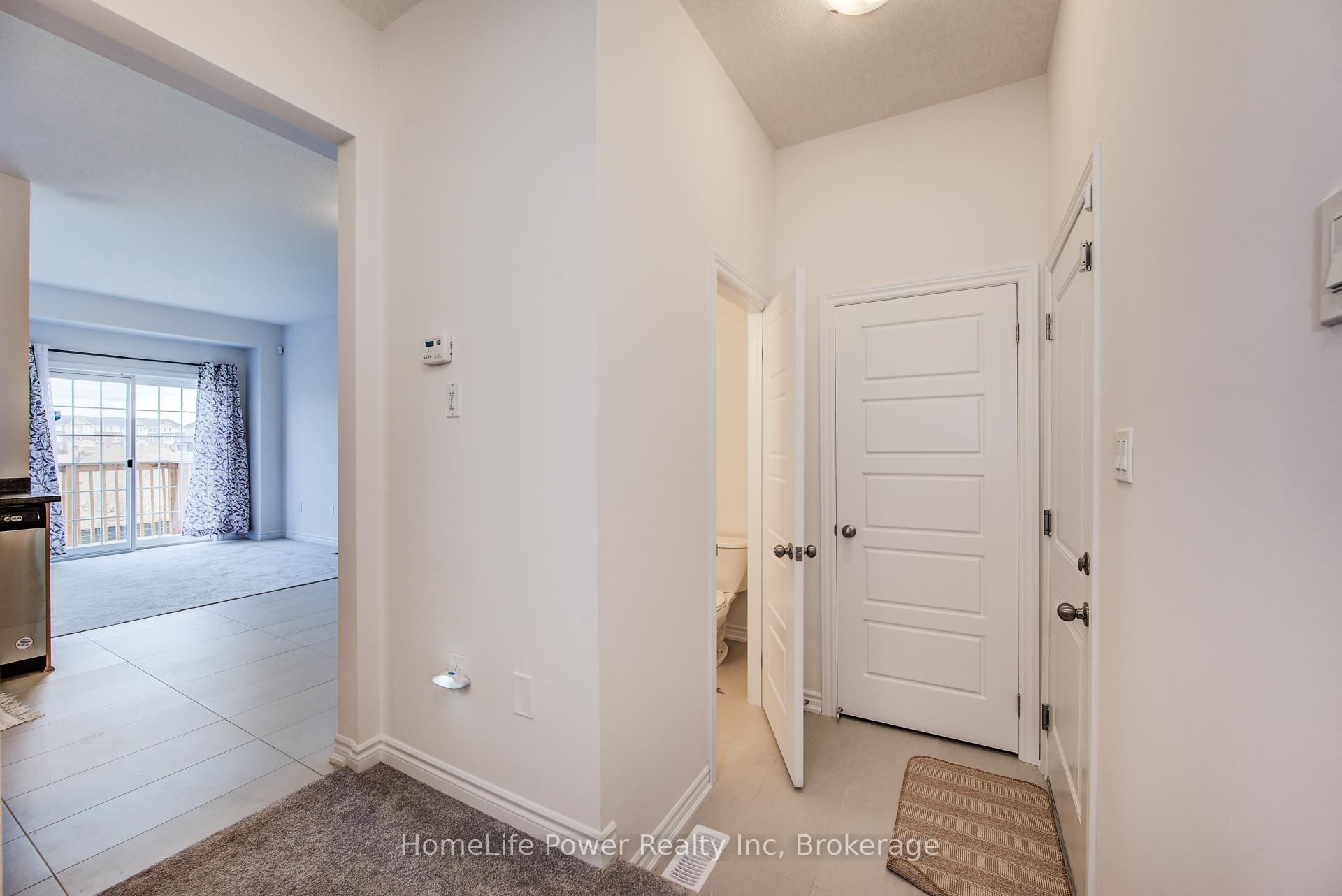 Photo 8 of 26 Elsegood Drive, Guelph, Kortright East — HOMEH