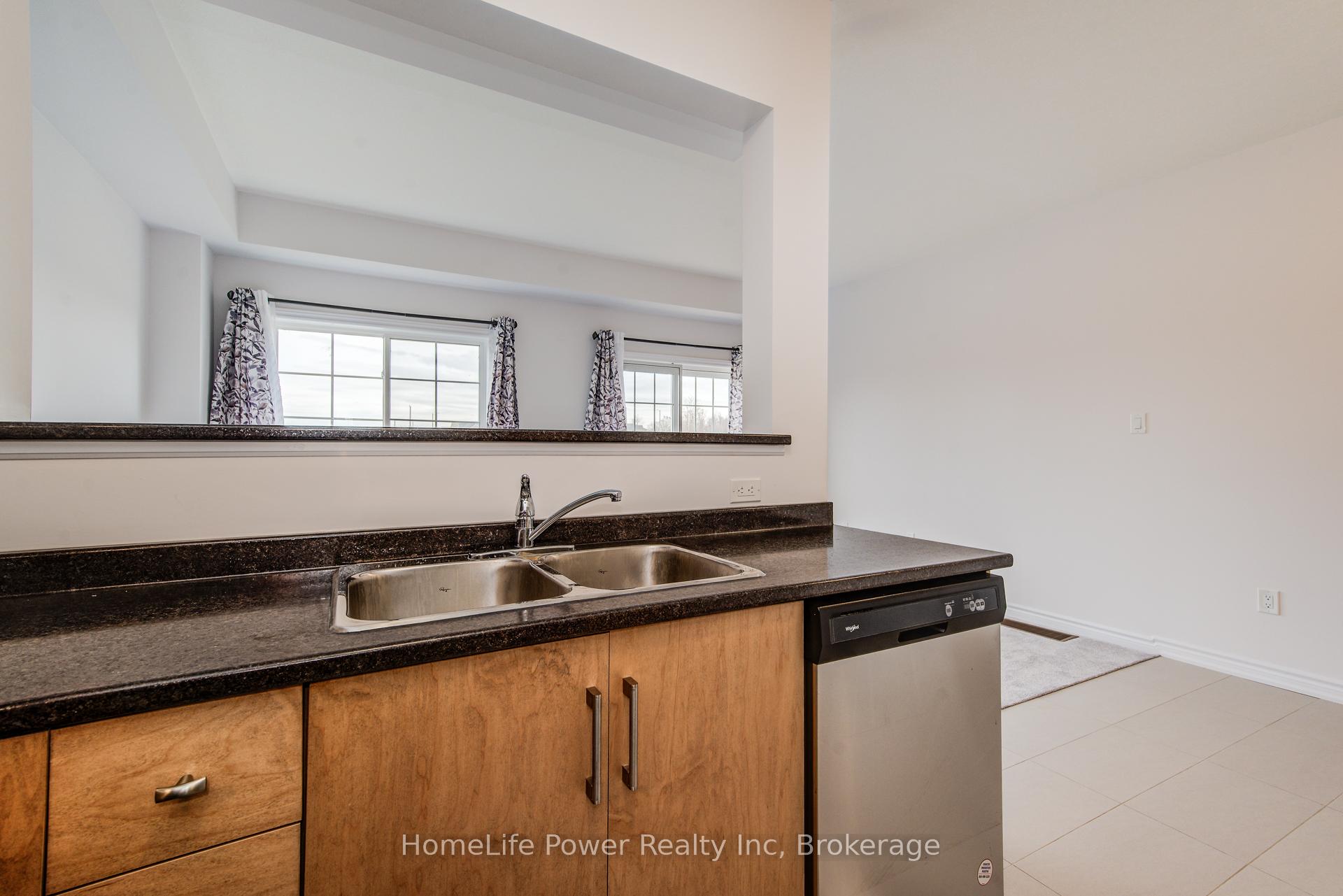 Photo 19 of 26 Elsegood Drive, Guelph, Kortright East — HOMEH