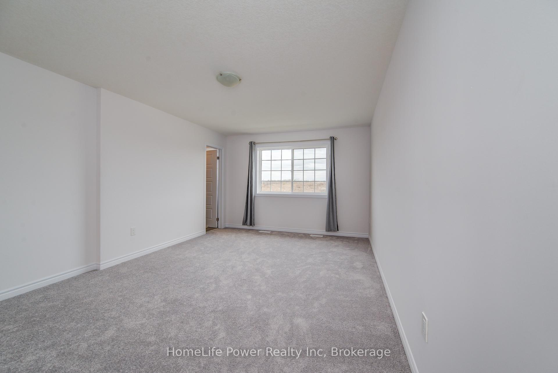 Photo 35 of 26 Elsegood Drive, Guelph, Kortright East — HOMEH