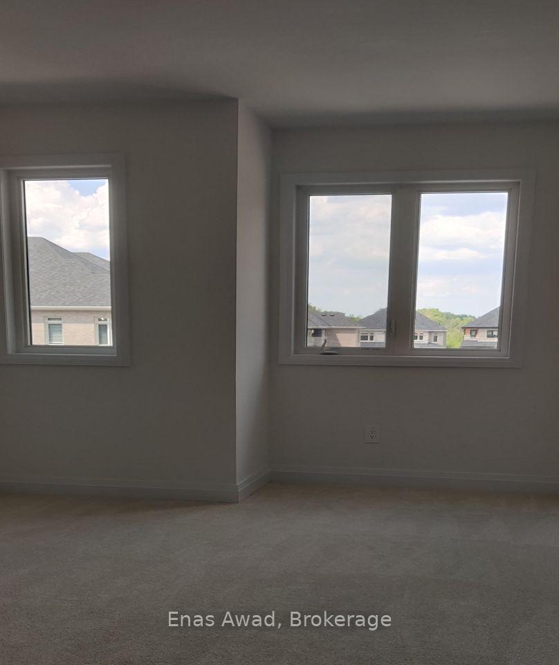 Photo 13 of 147 Franklin Trail, Barrie, Rural Barrie Southwest — HOMEH
