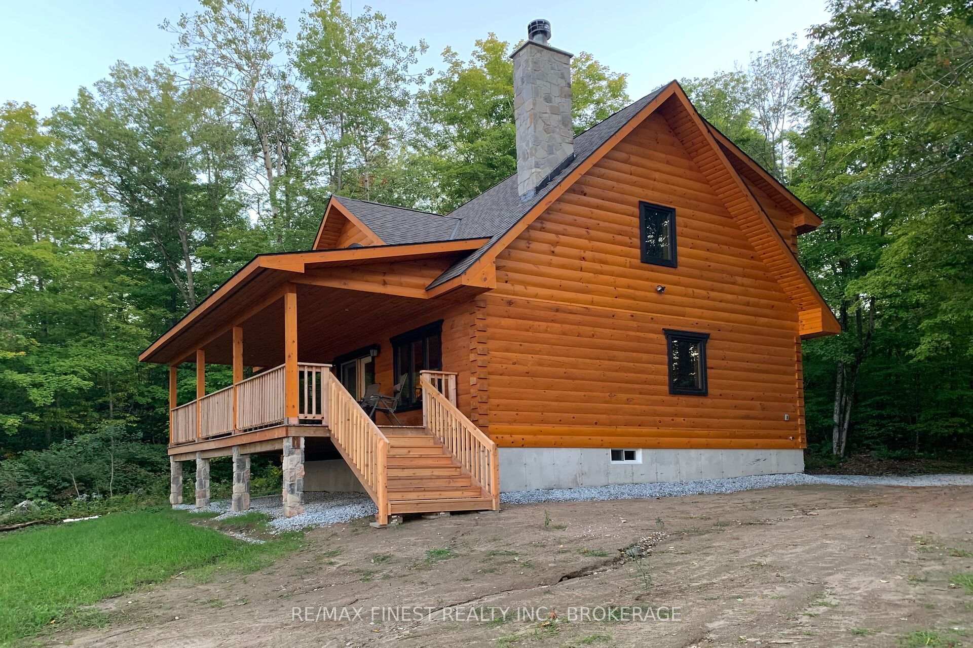 Photo 2 of 1170D Blue Heron Ridge, Frontenac, Frontenac Centre — HOMEH